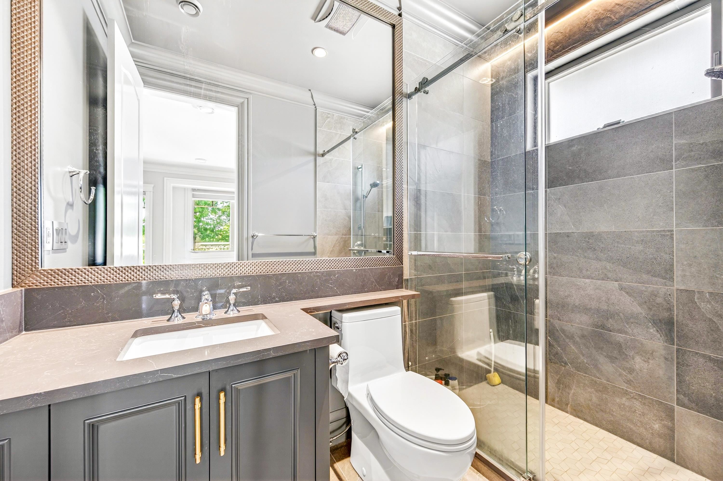 8520 Elsmore Road, Richmond, BC