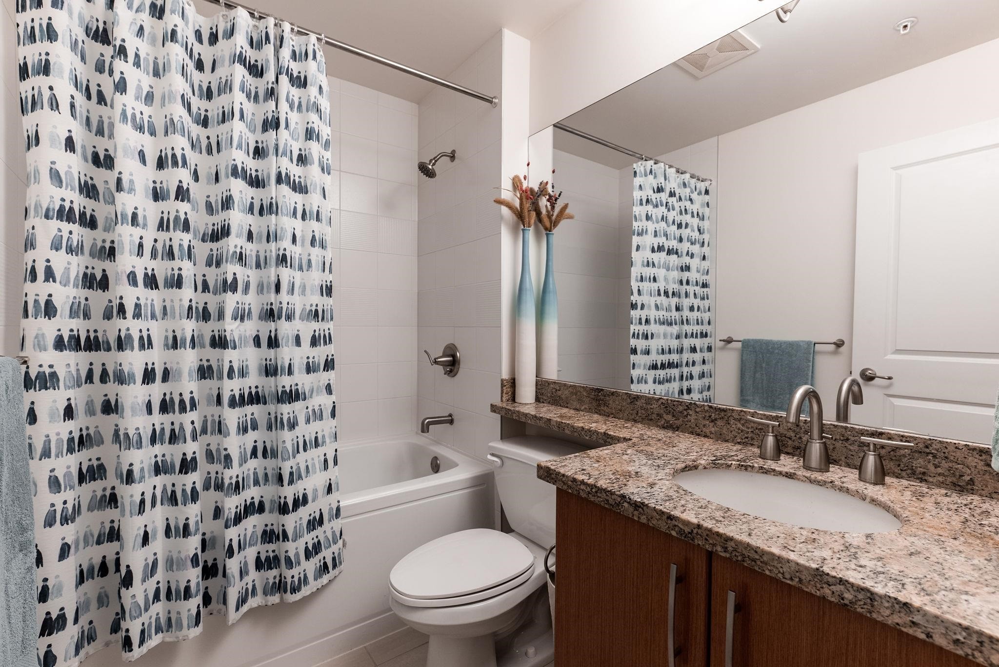 6230 Logan Lane, Vancouver, BC