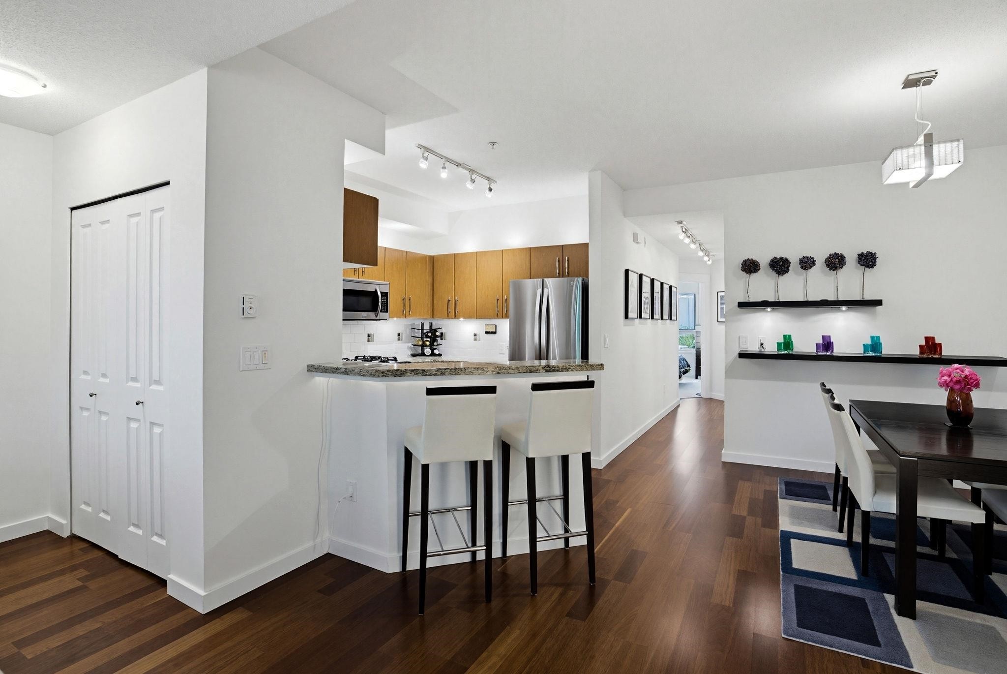 6230 Logan Lane, Vancouver, BC