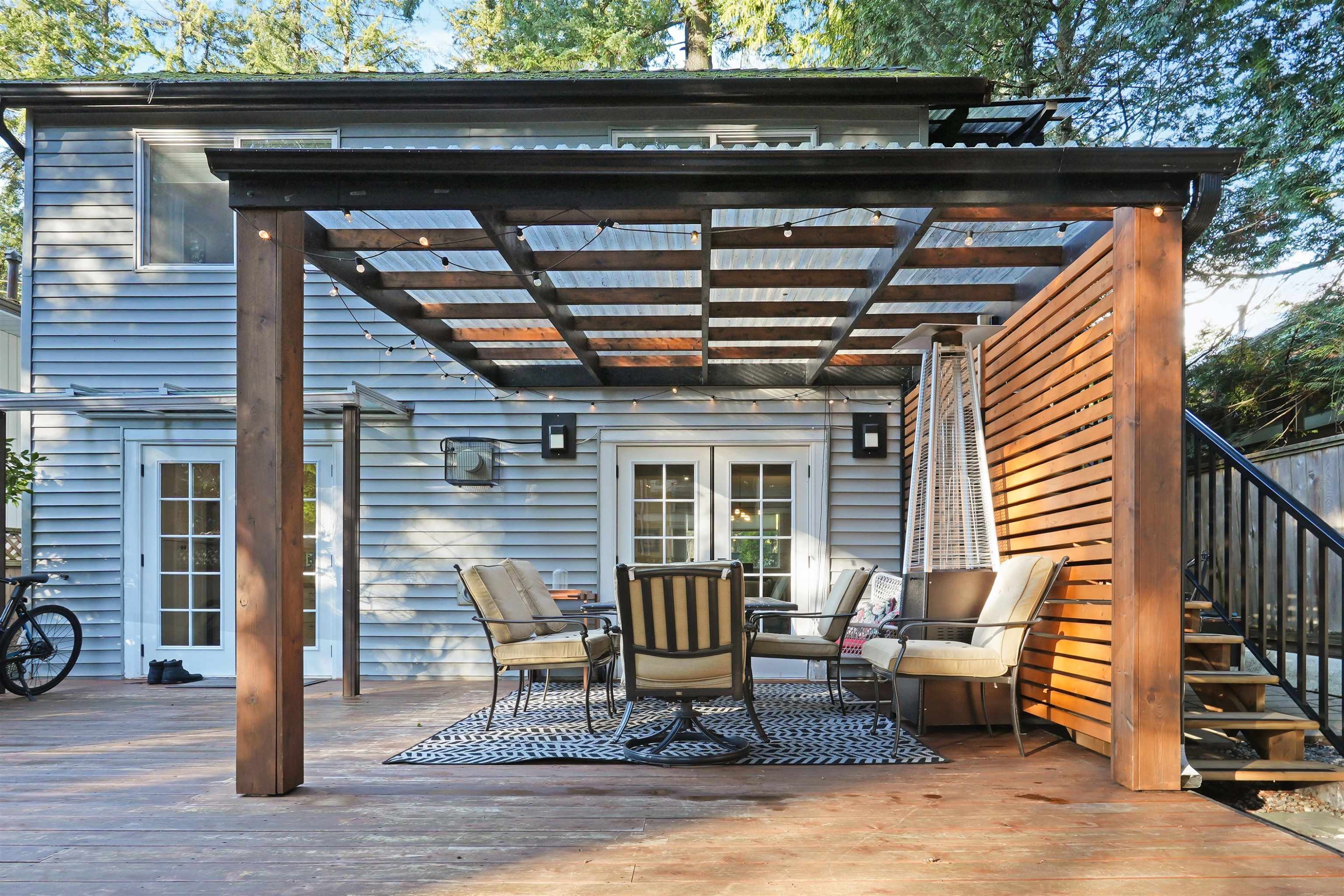 4990 Capilano Road, North Vancouver, BC