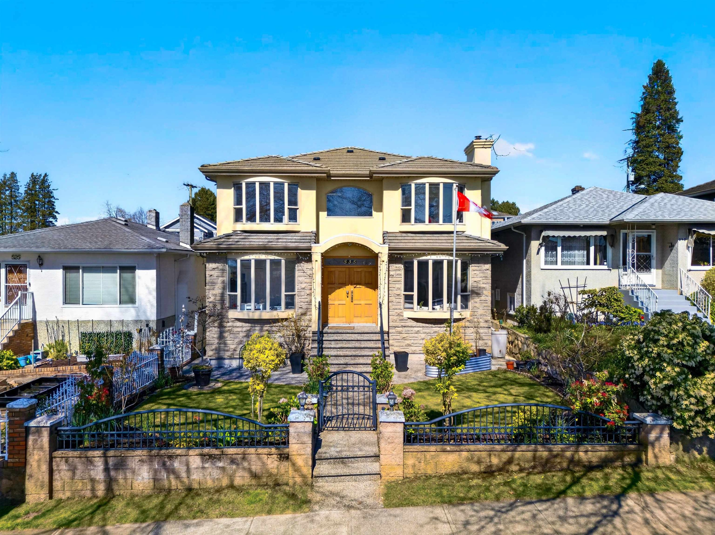 535 53Rd Avenue E, Vancouver, BC