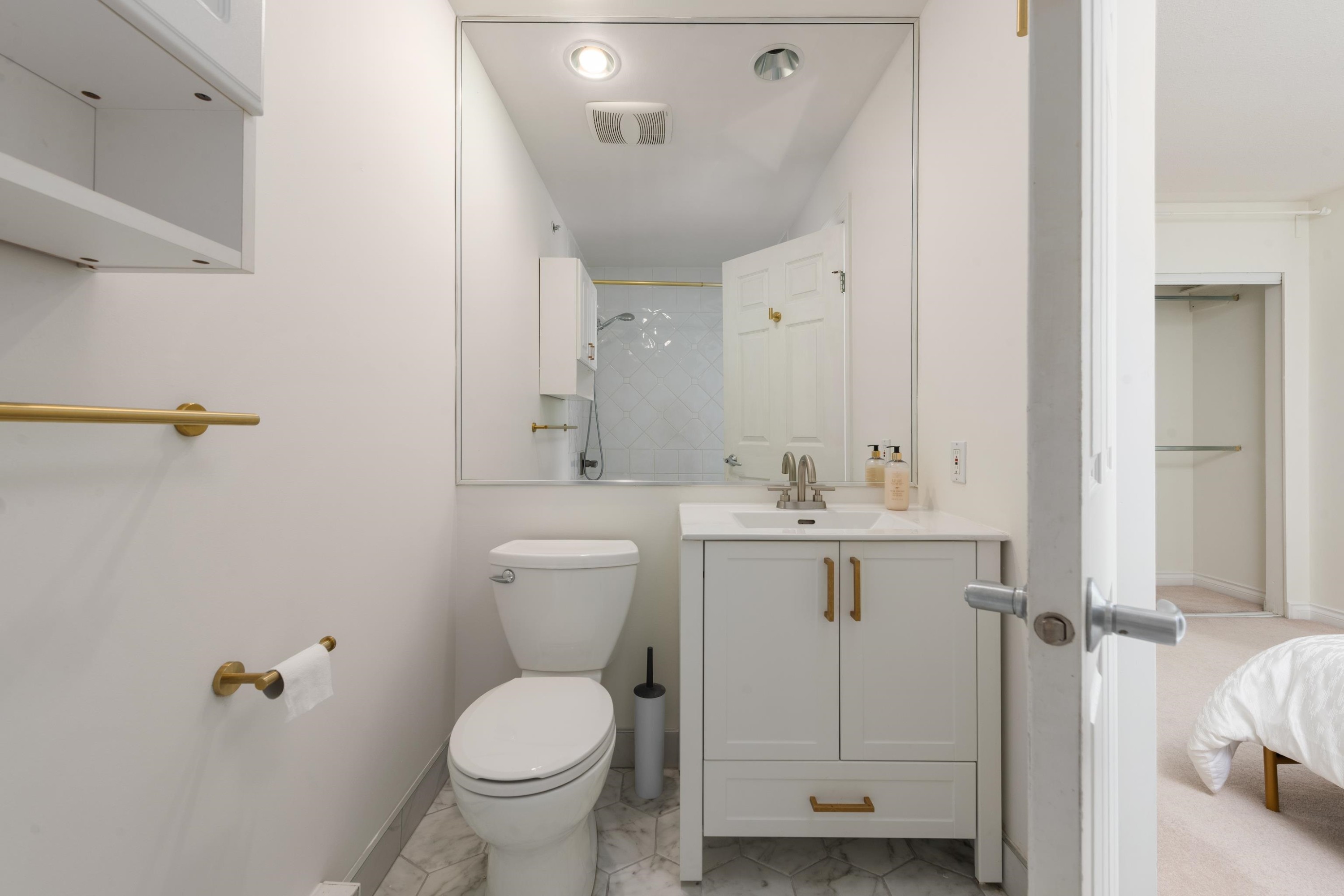 8431 Jellicoe Street, Vancouver, BC