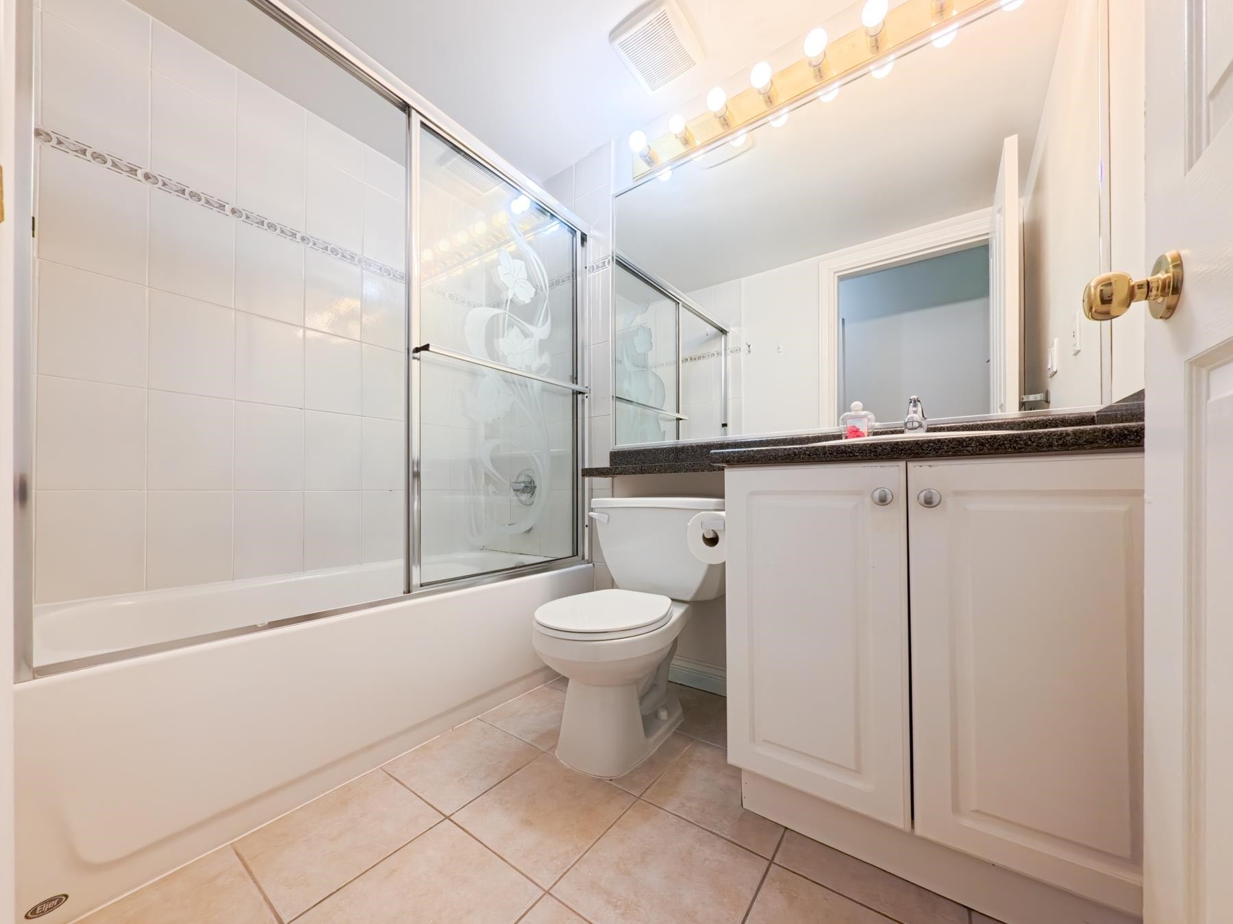 552 50Th Avenue E, Vancouver, BC