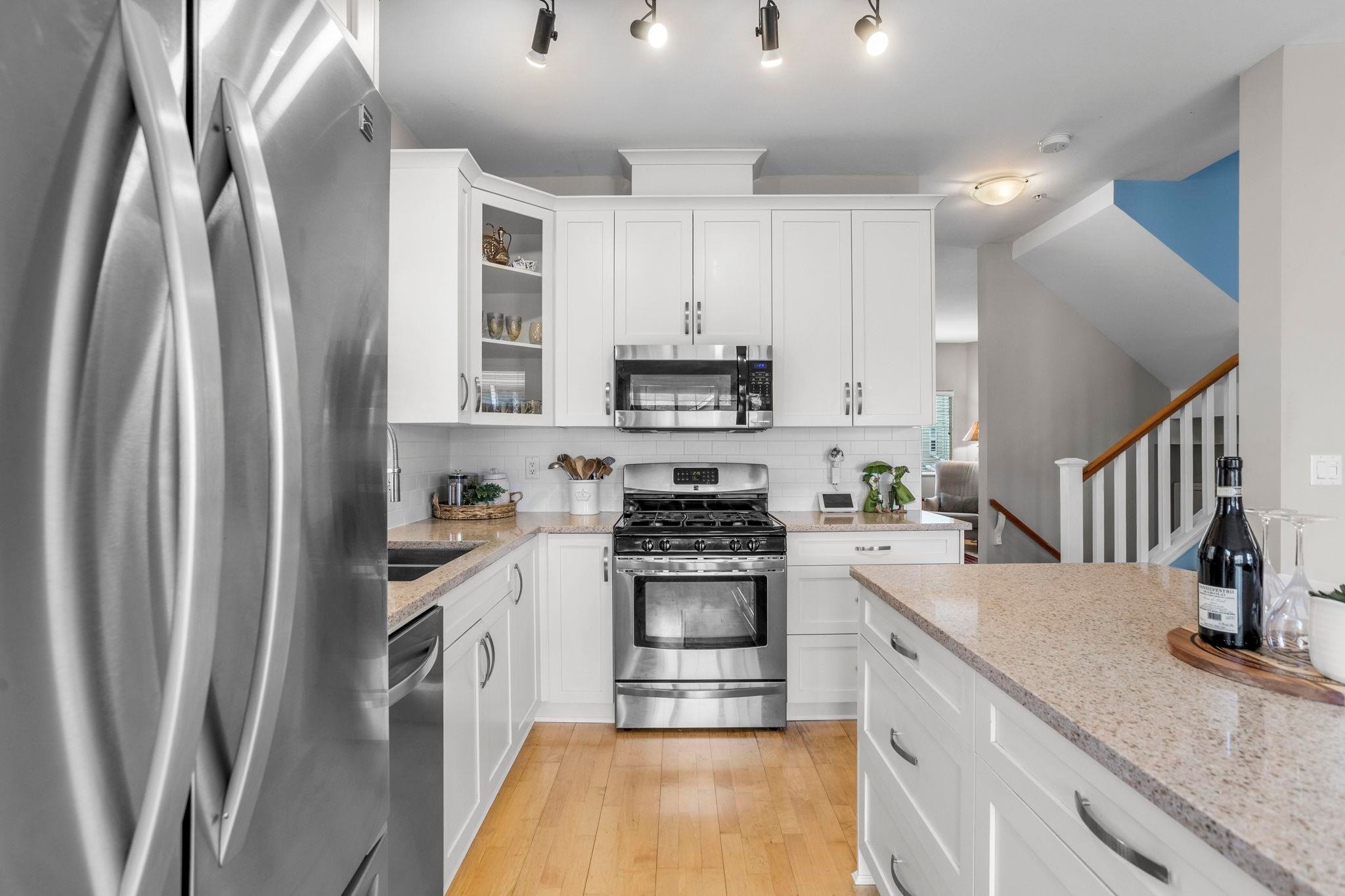 32-1108 Riverside Close, Port Coquitlam, BC