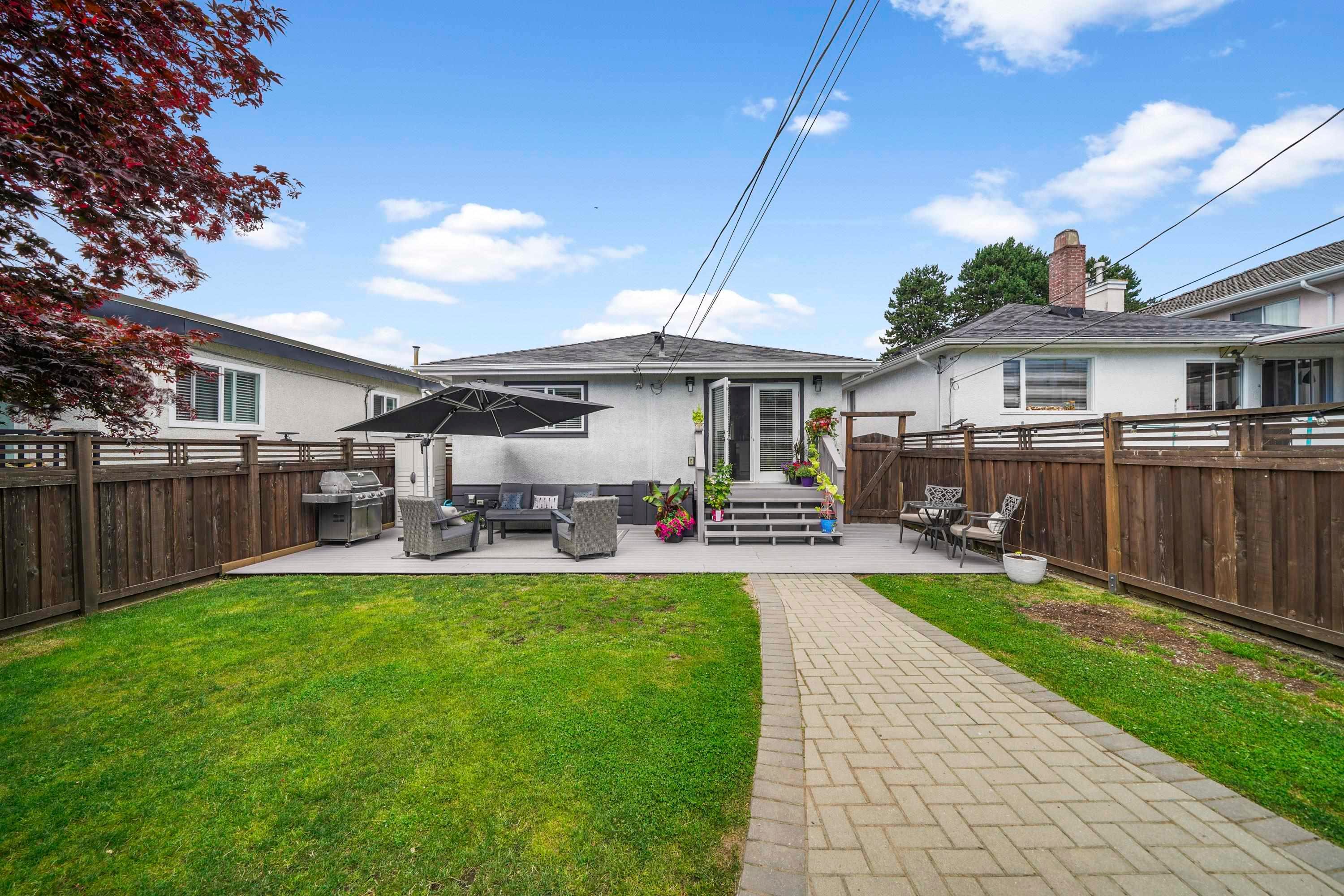4560 Pender Street, Burnaby, BC