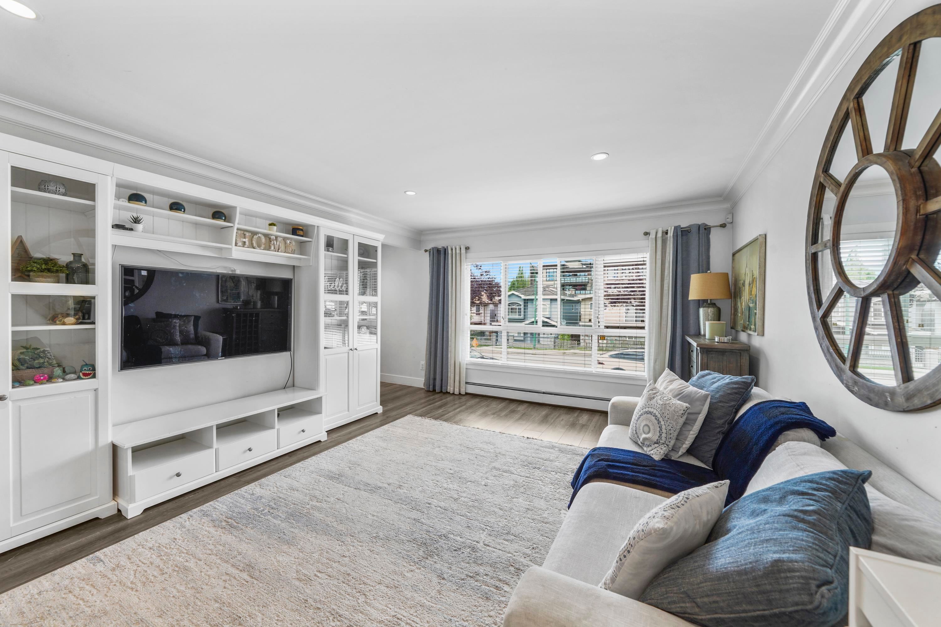 4560 Pender Street, Burnaby, BC