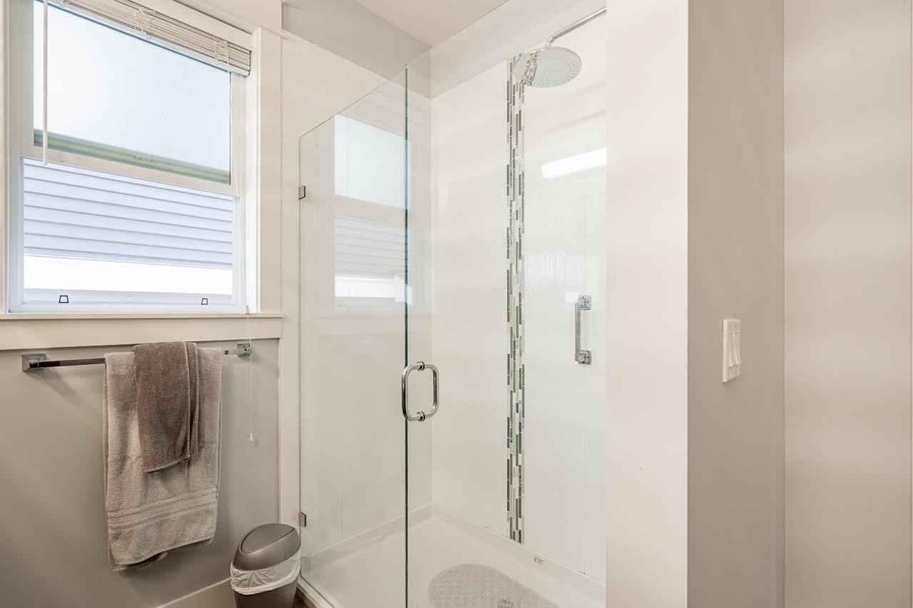 1-23810 132 Avenue, Maple Ridge, BC