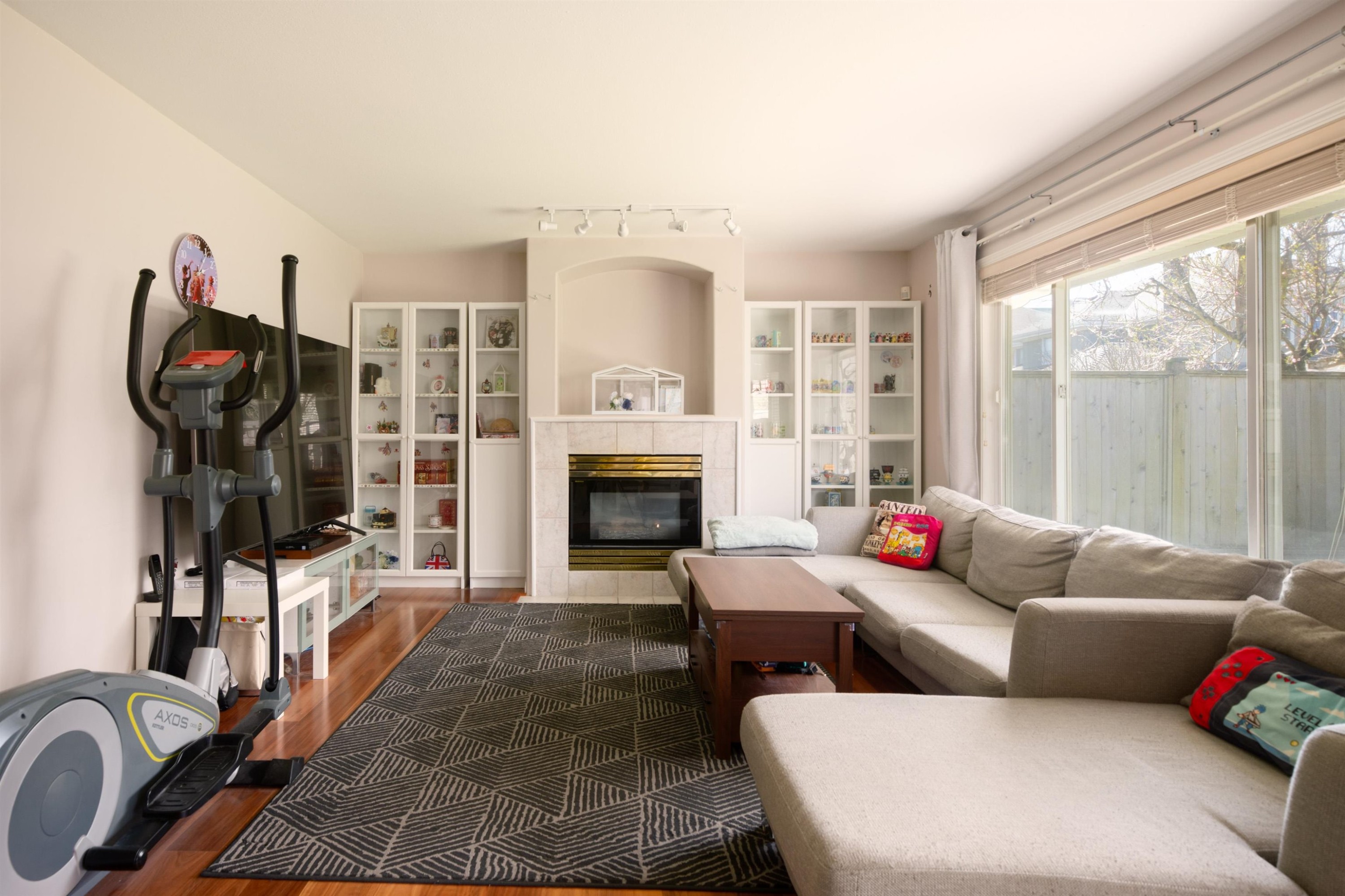 3628 Mckay Drive, Richmond, BC