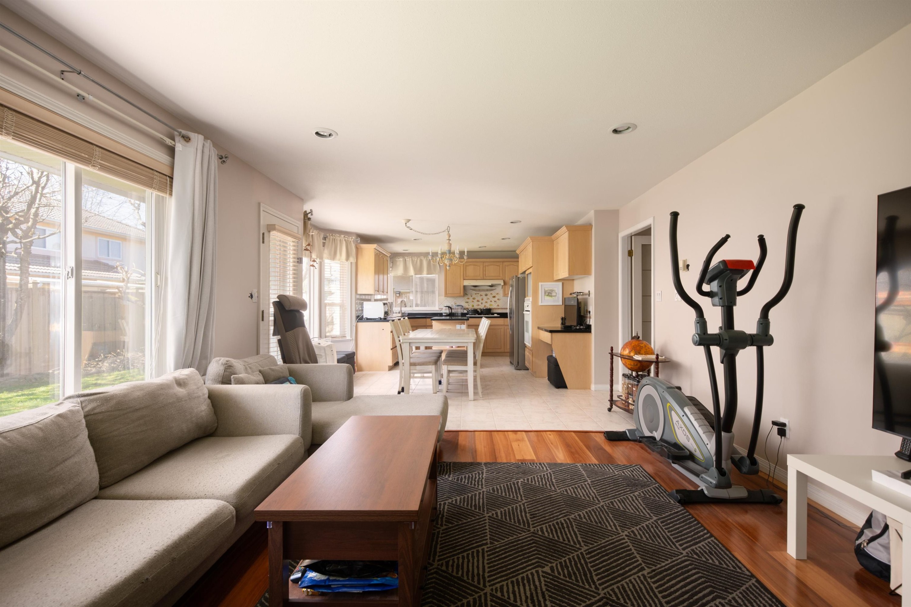 3628 Mckay Drive, Richmond, BC
