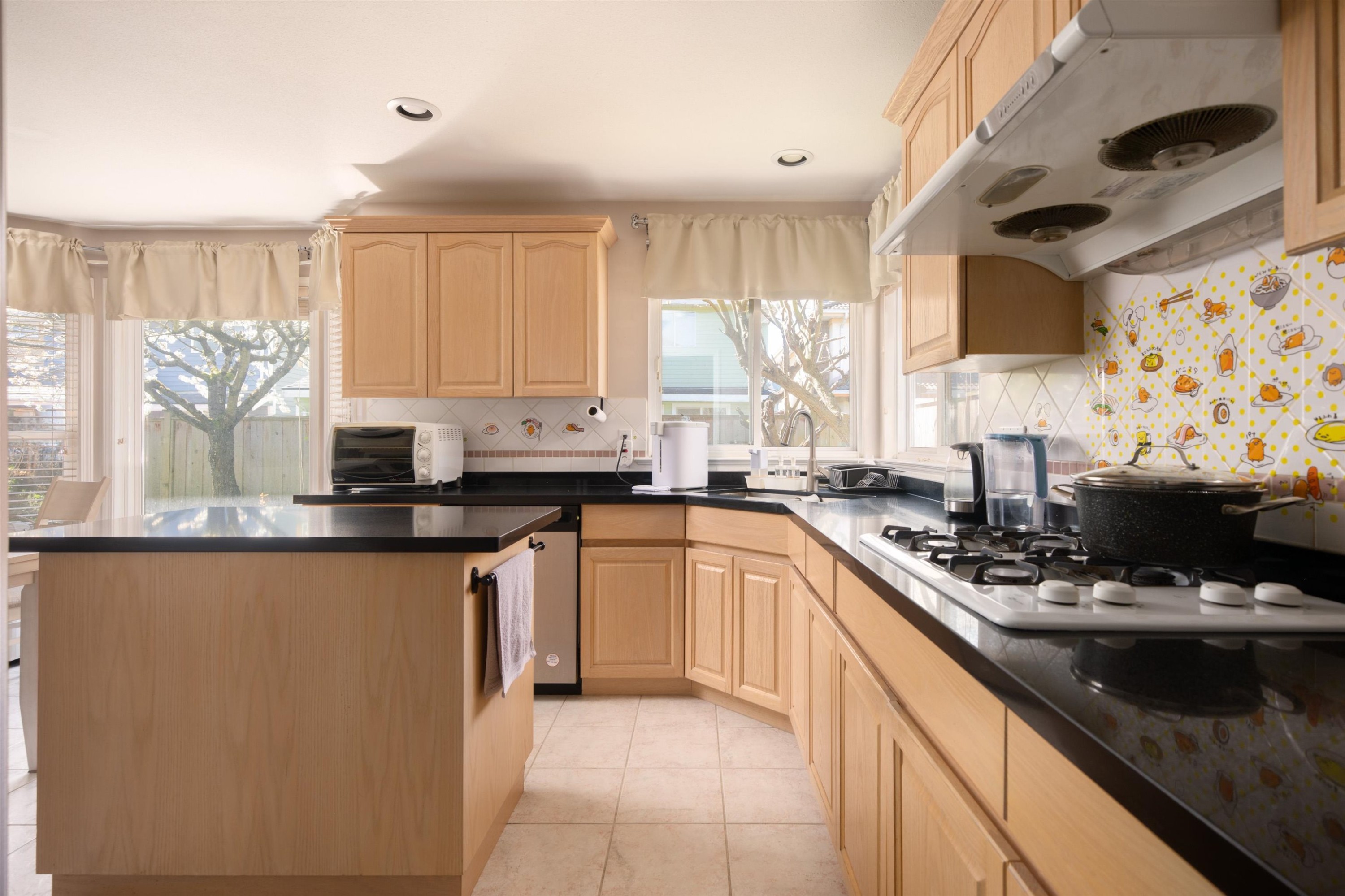 3628 Mckay Drive, Richmond, BC