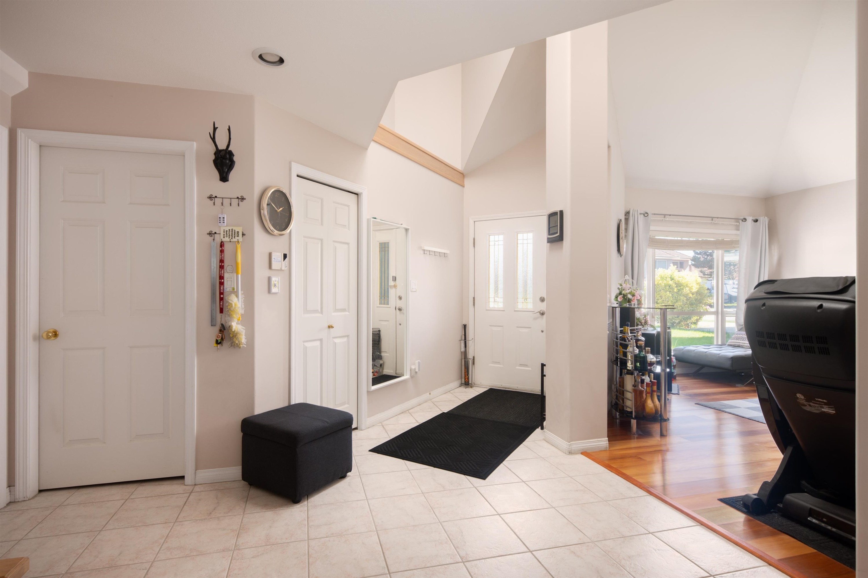 3628 Mckay Drive, Richmond, BC