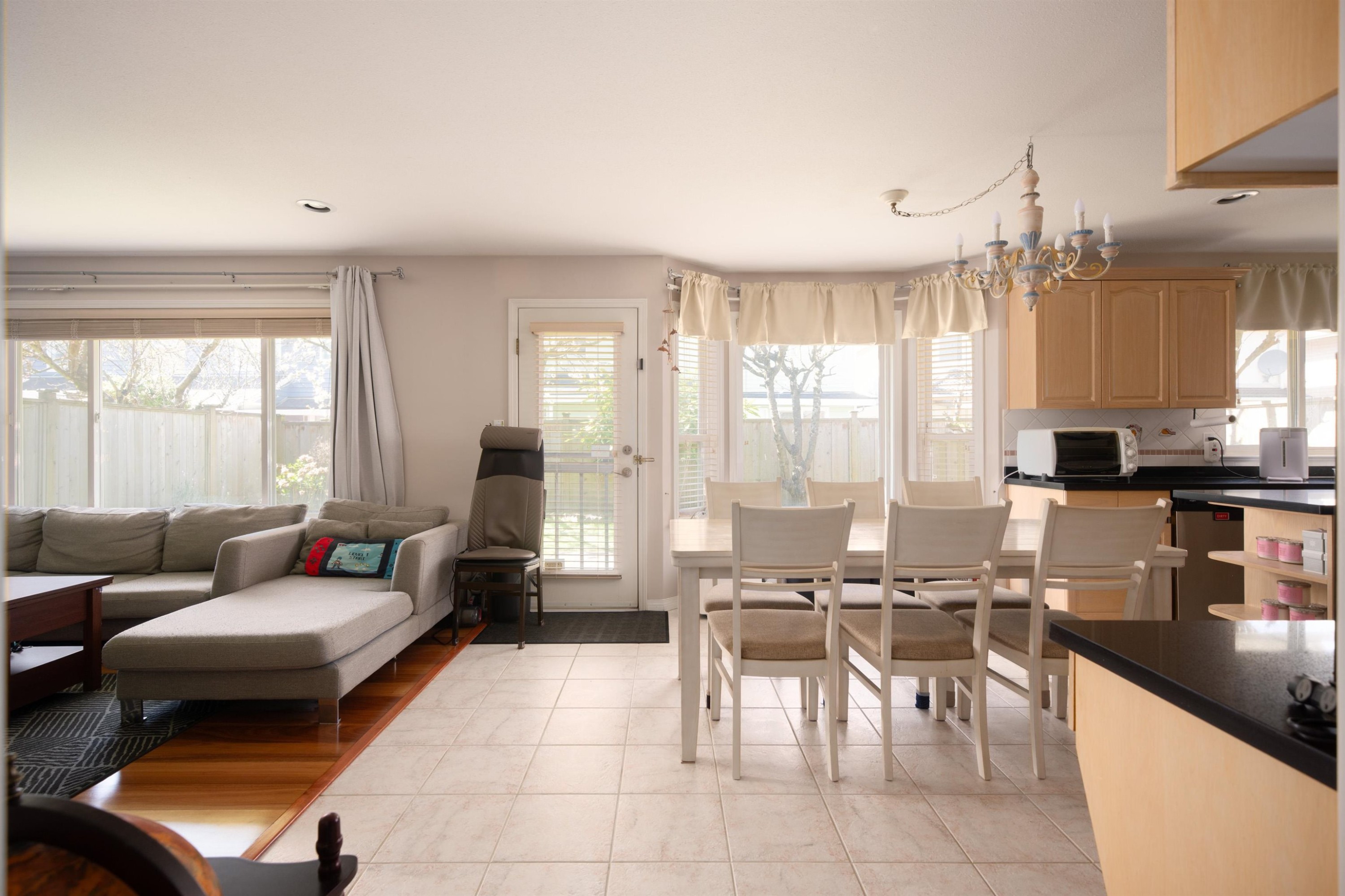 3628 Mckay Drive, Richmond, BC