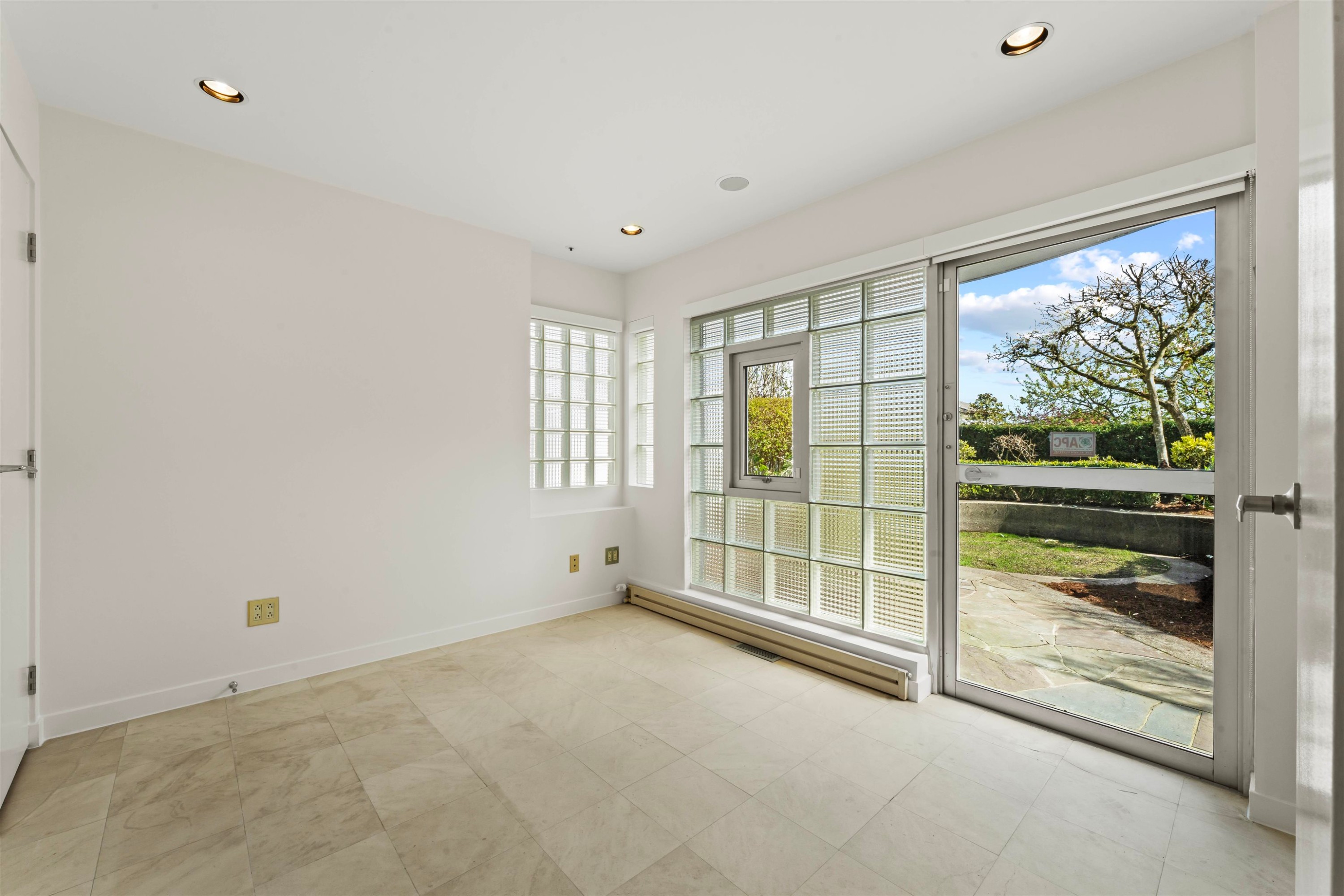 3043 Alma Street, Vancouver, BC