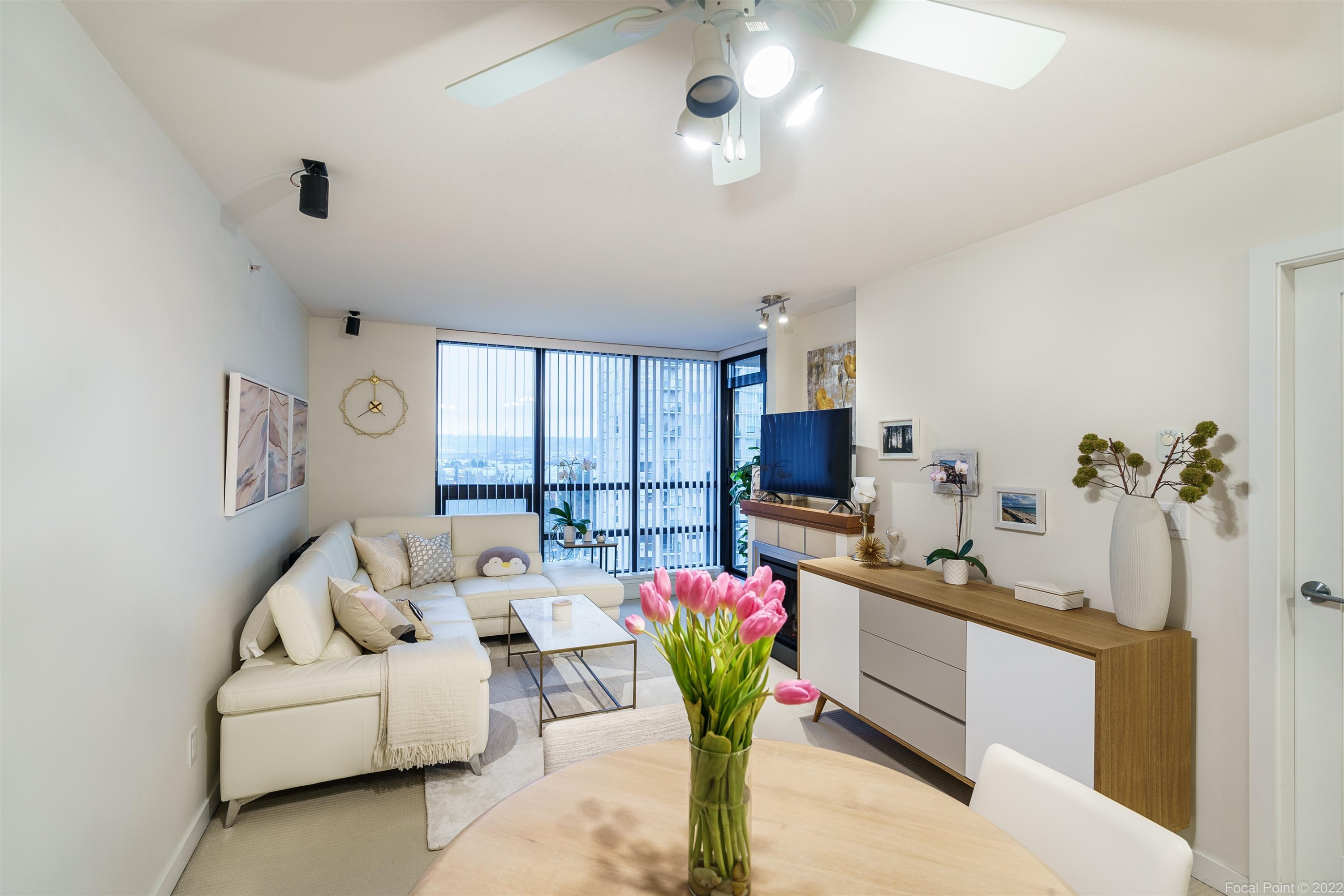 1102-1 Renaissance Square, New Westminster, BC