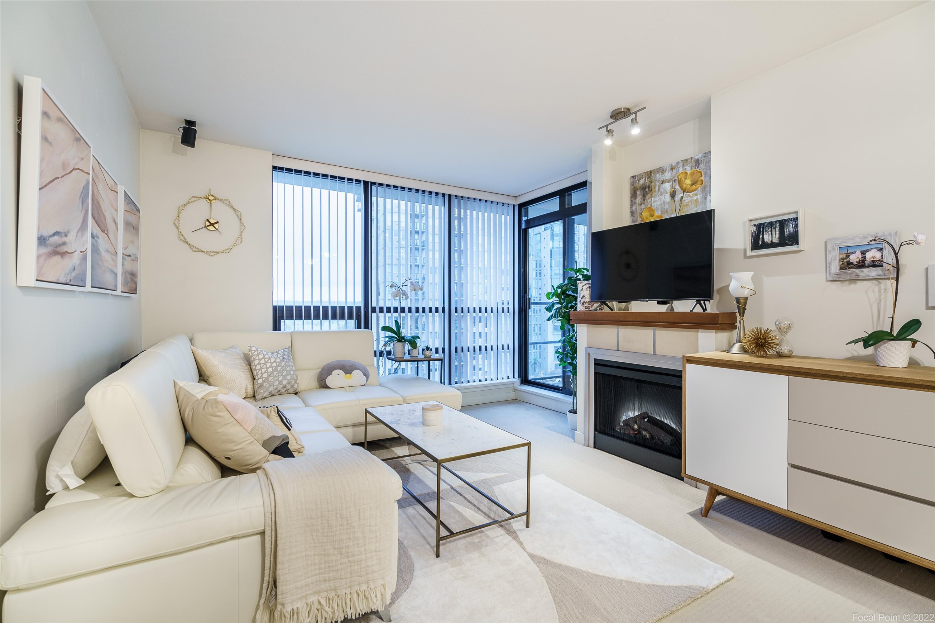 1102-1 Renaissance Square, New Westminster, BC