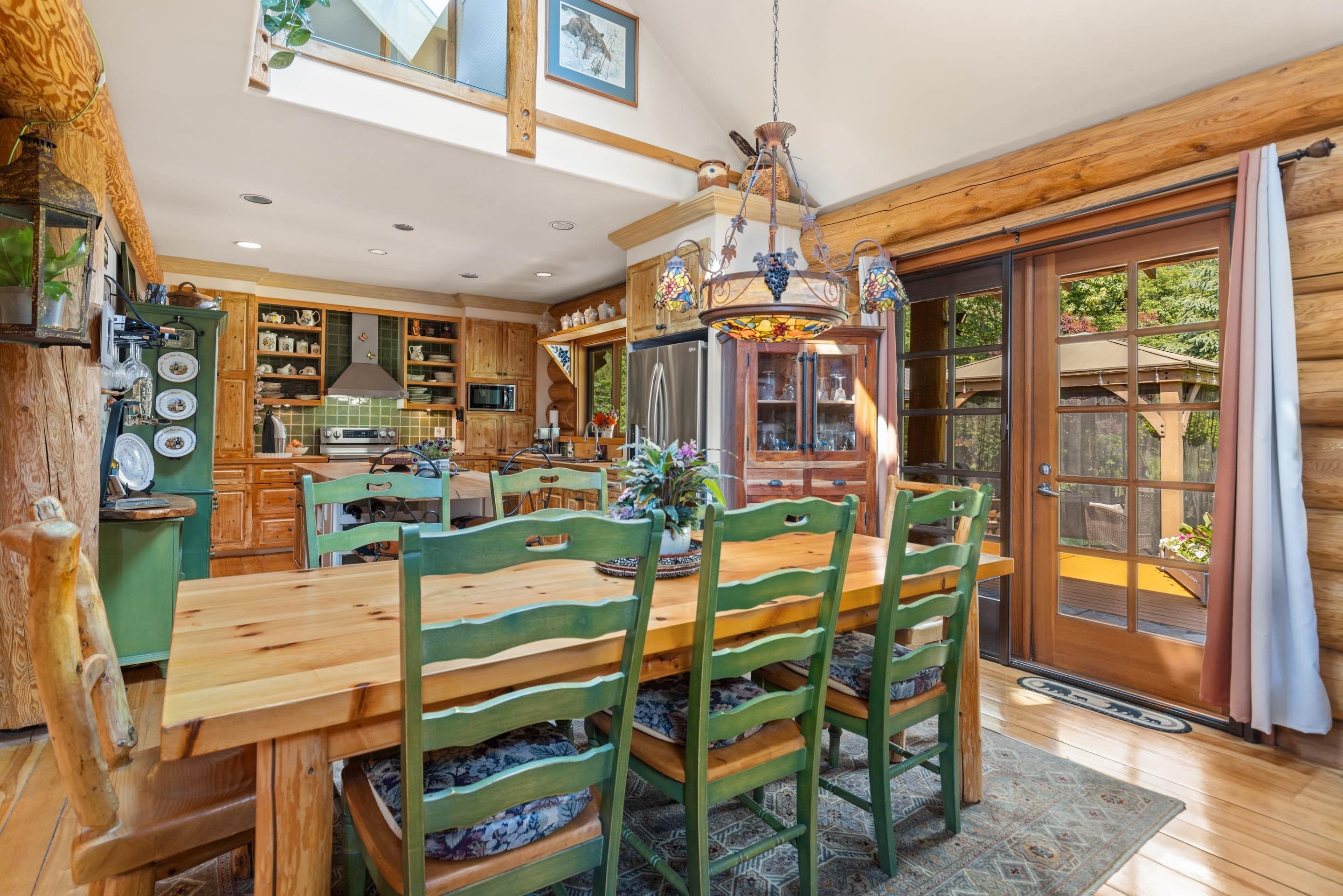 7744 Owl Ridge Road, Mount Currie, BC - Indoor