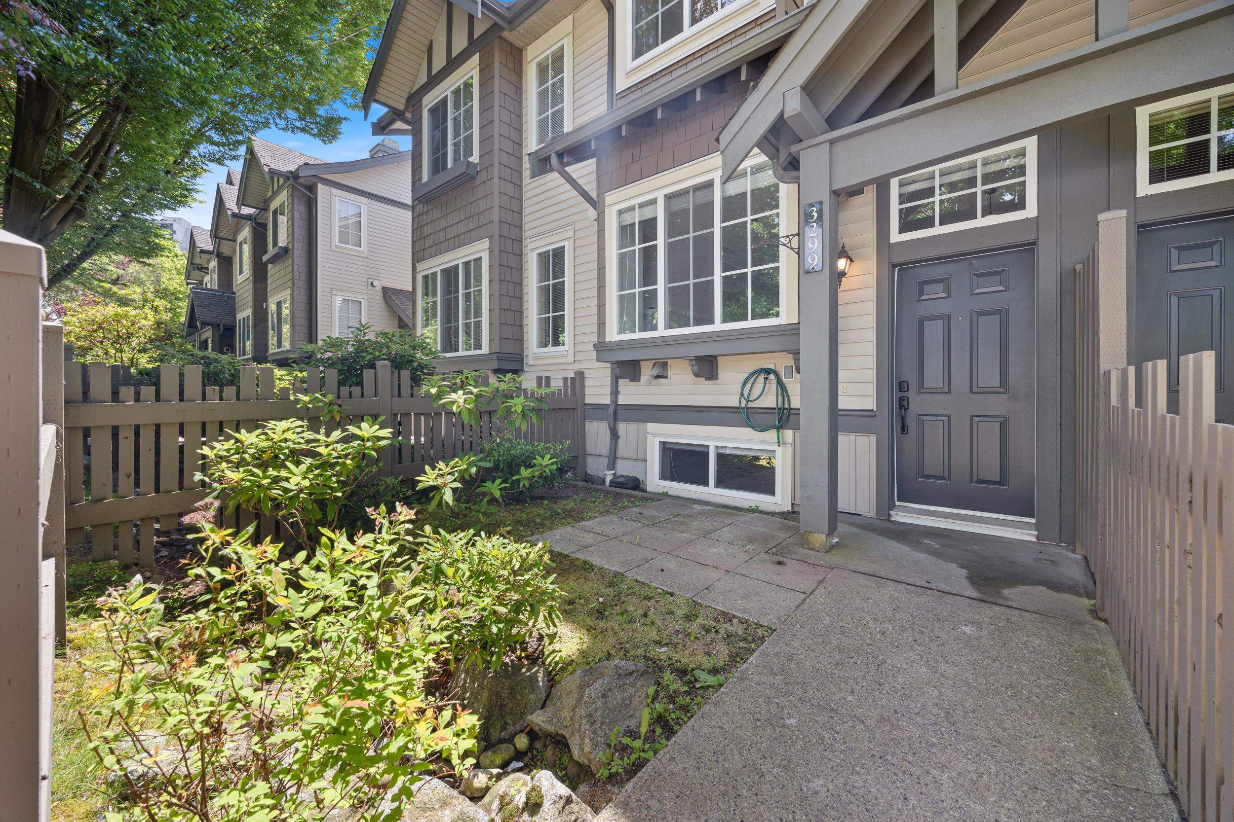 3299 Beaverbrook Drive, Burnaby, BC