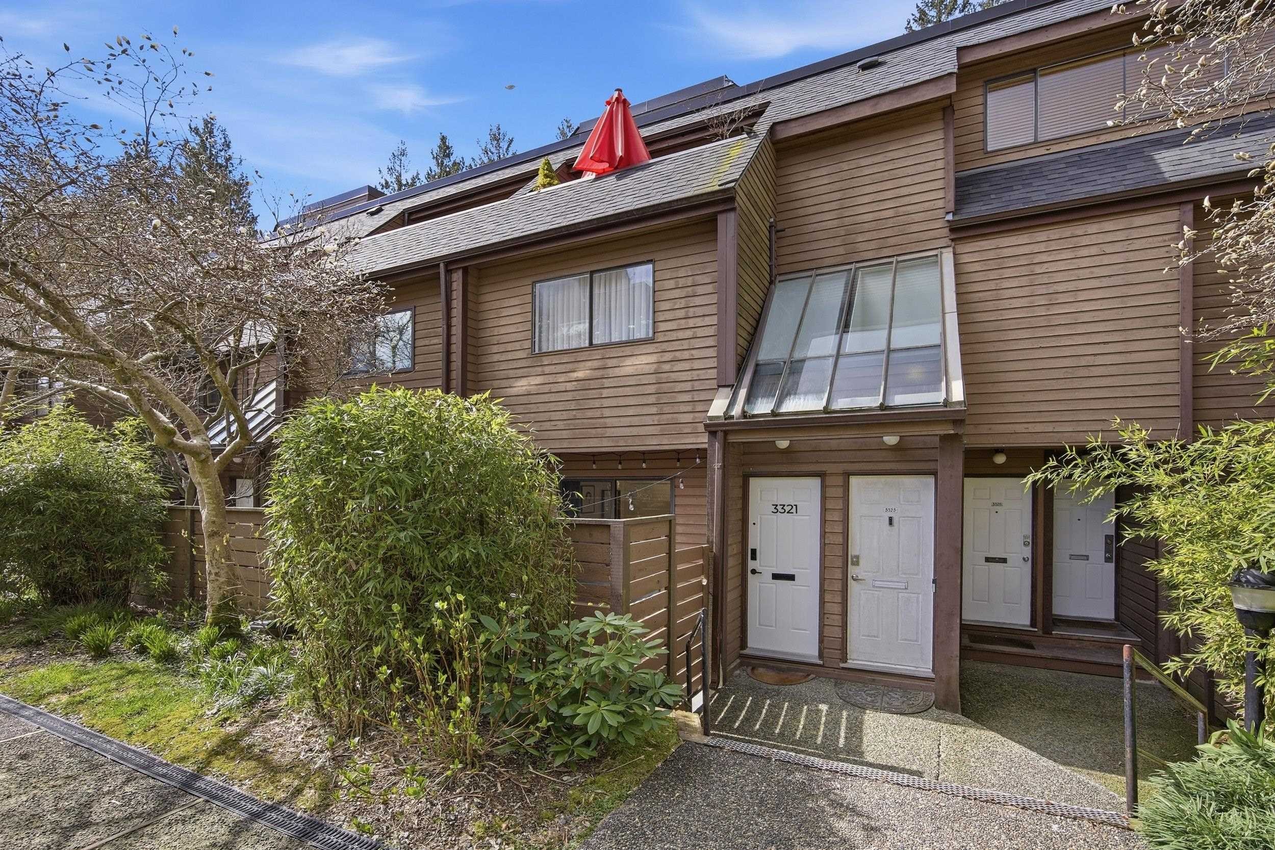 3321 Mountain Highway, North Vancouver, BC