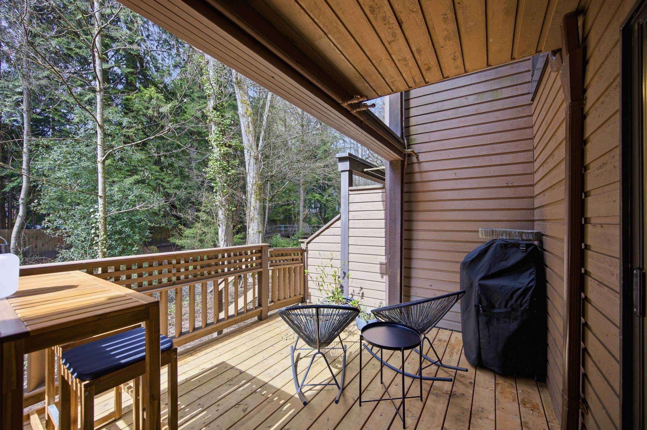 3321 Mountain Highway, North Vancouver, BC