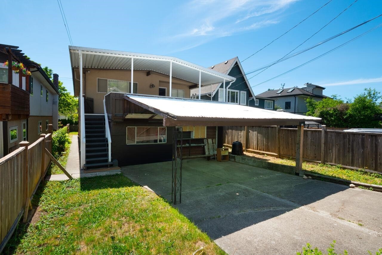 4131 16Th Avenue W, Vancouver, BC
