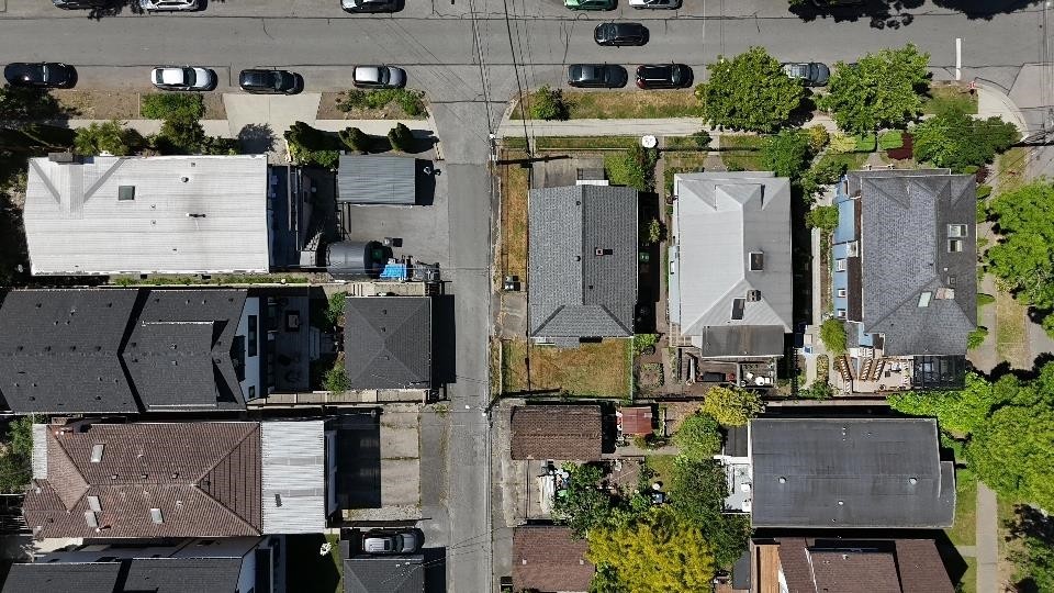 824 Semlin Drive, Vancouver, BC