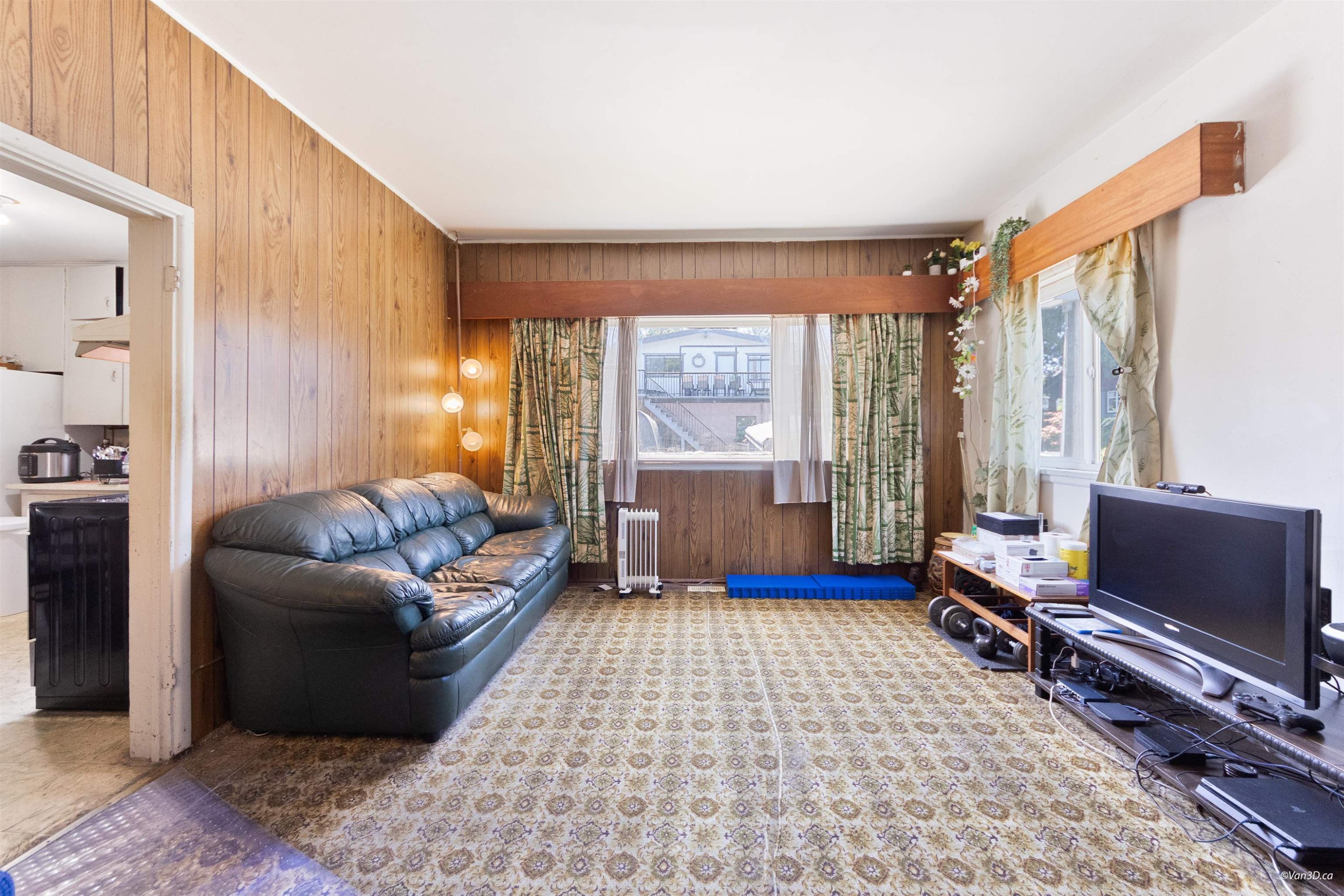 824 Semlin Drive, Vancouver, BC