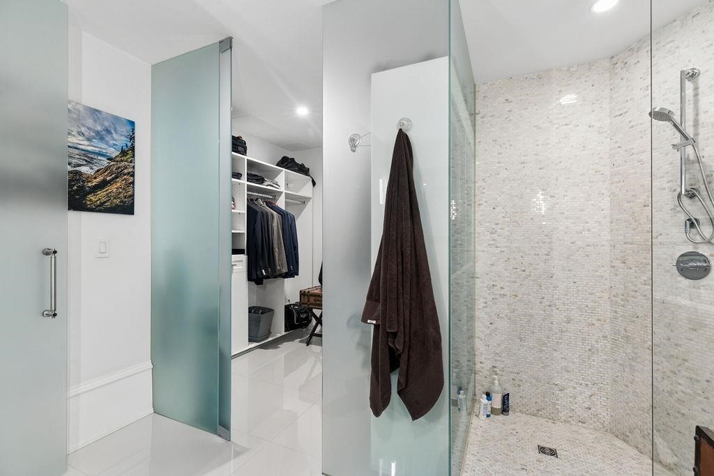 304-1102 Hornby Street, Vancouver, BC