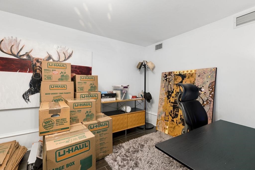 304-1102 Hornby Street, Vancouver, BC