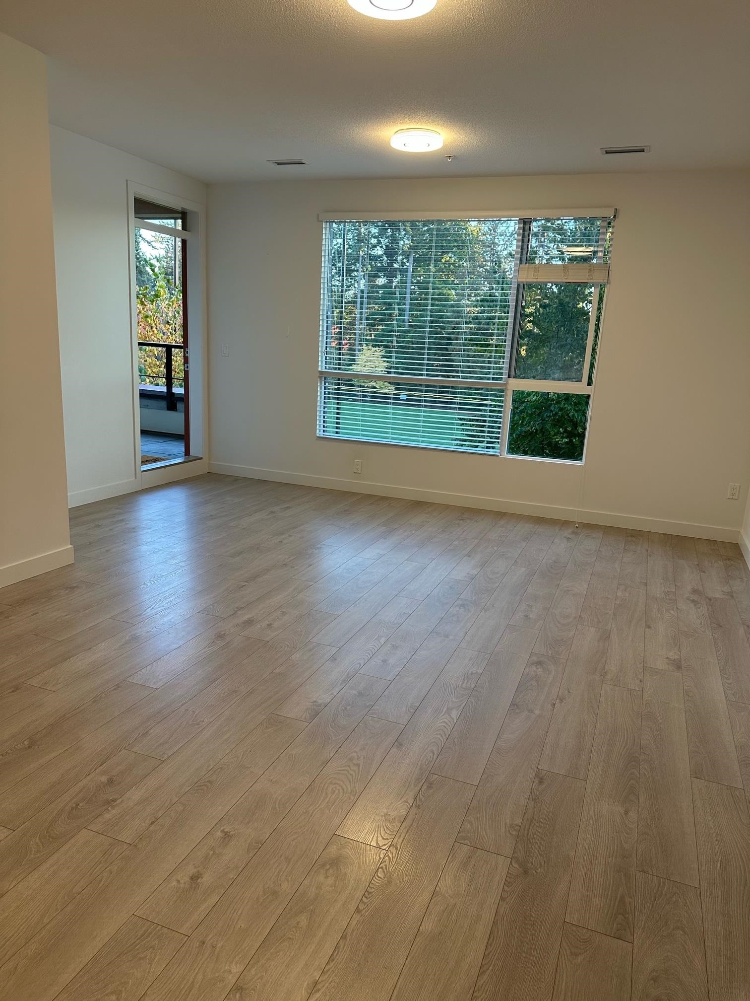 212-3581 Ross Drive, Vancouver, BC