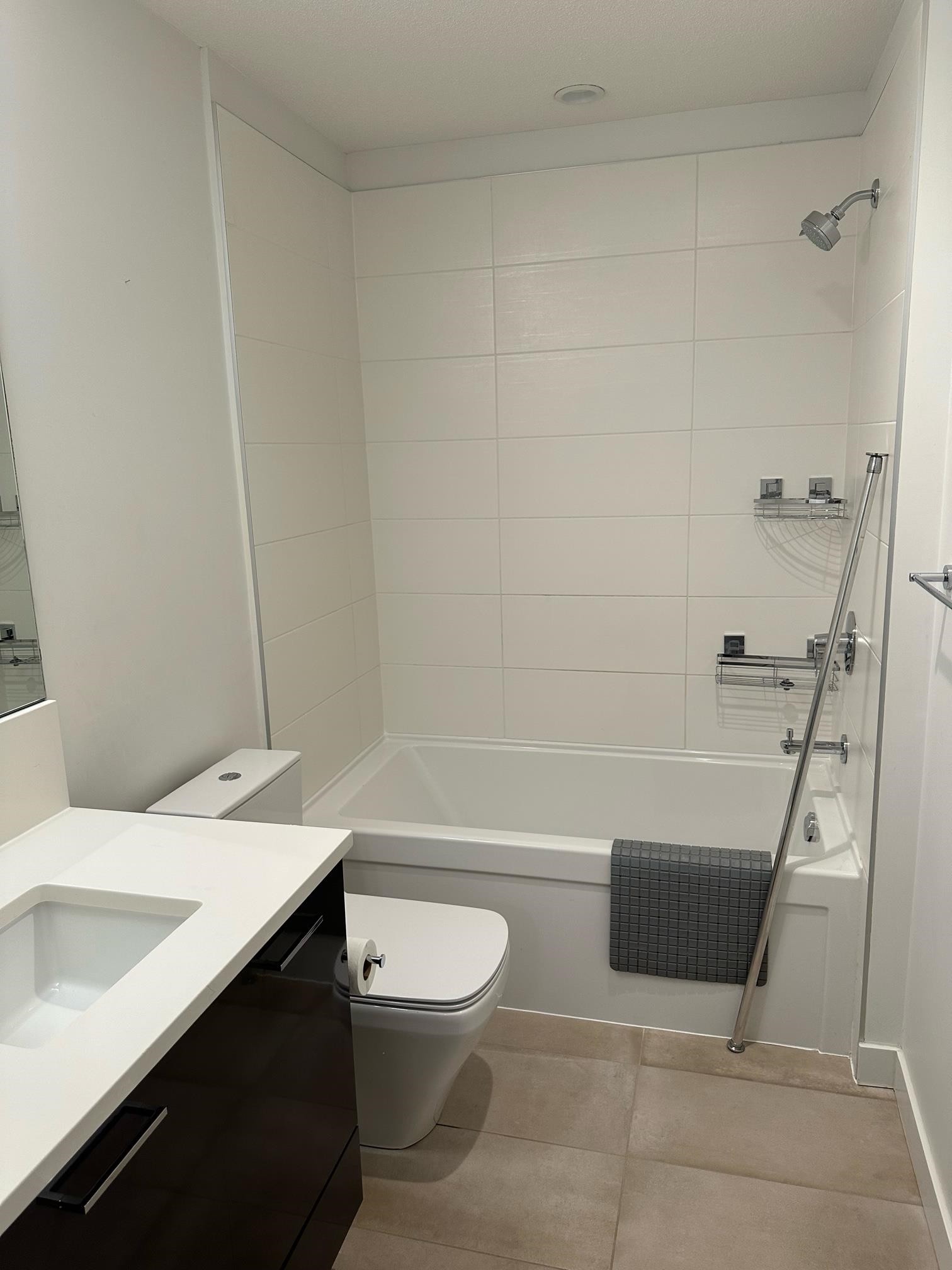 212-3581 Ross Drive, Vancouver, BC