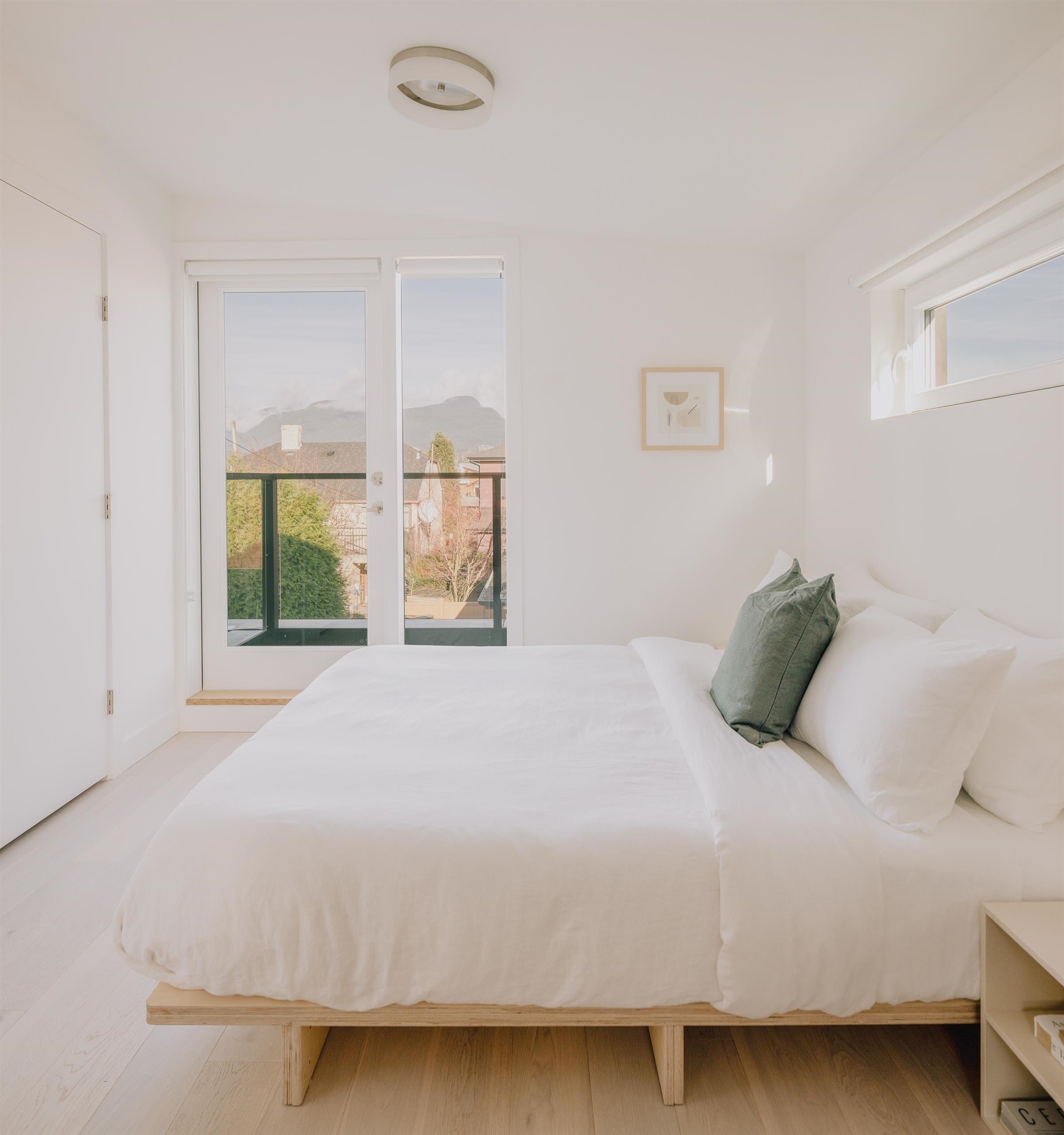 2913 Trinity Street, Vancouver, BC
