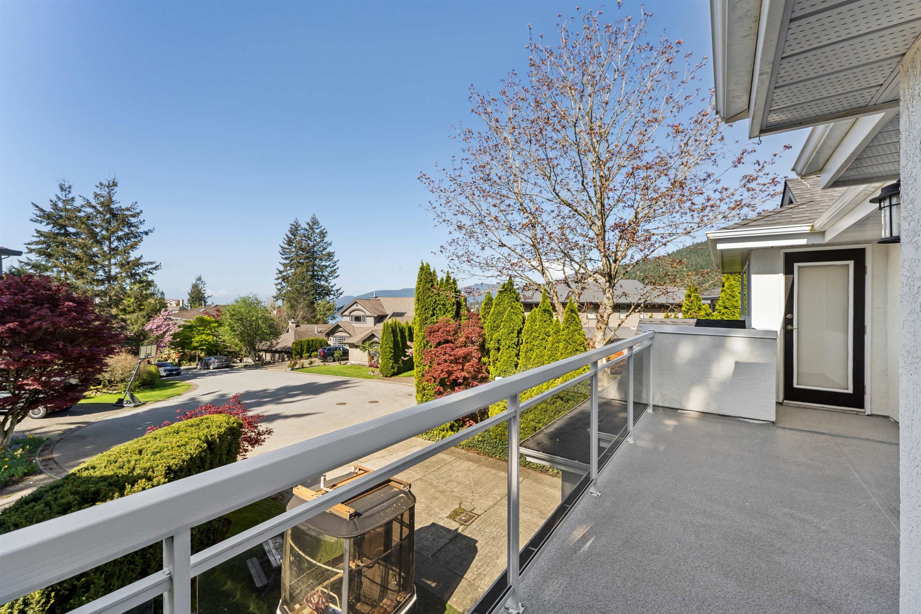 5399 Westhaven Wynd, West Vancouver, BC - Outdoor