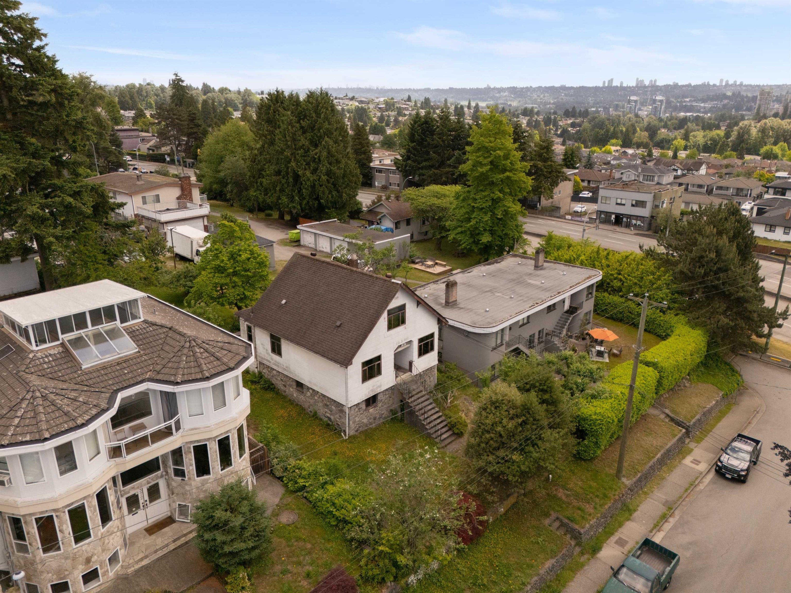 380 Delta Avenue, Burnaby, BC