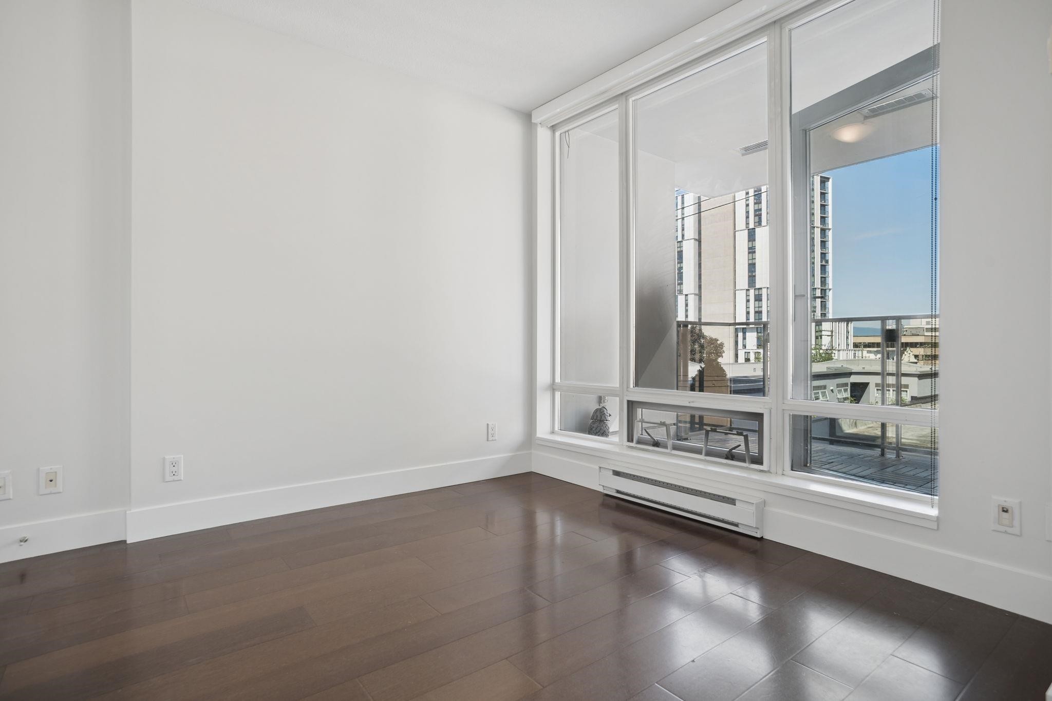 403-1530 8Th Avenue W, Vancouver, BC