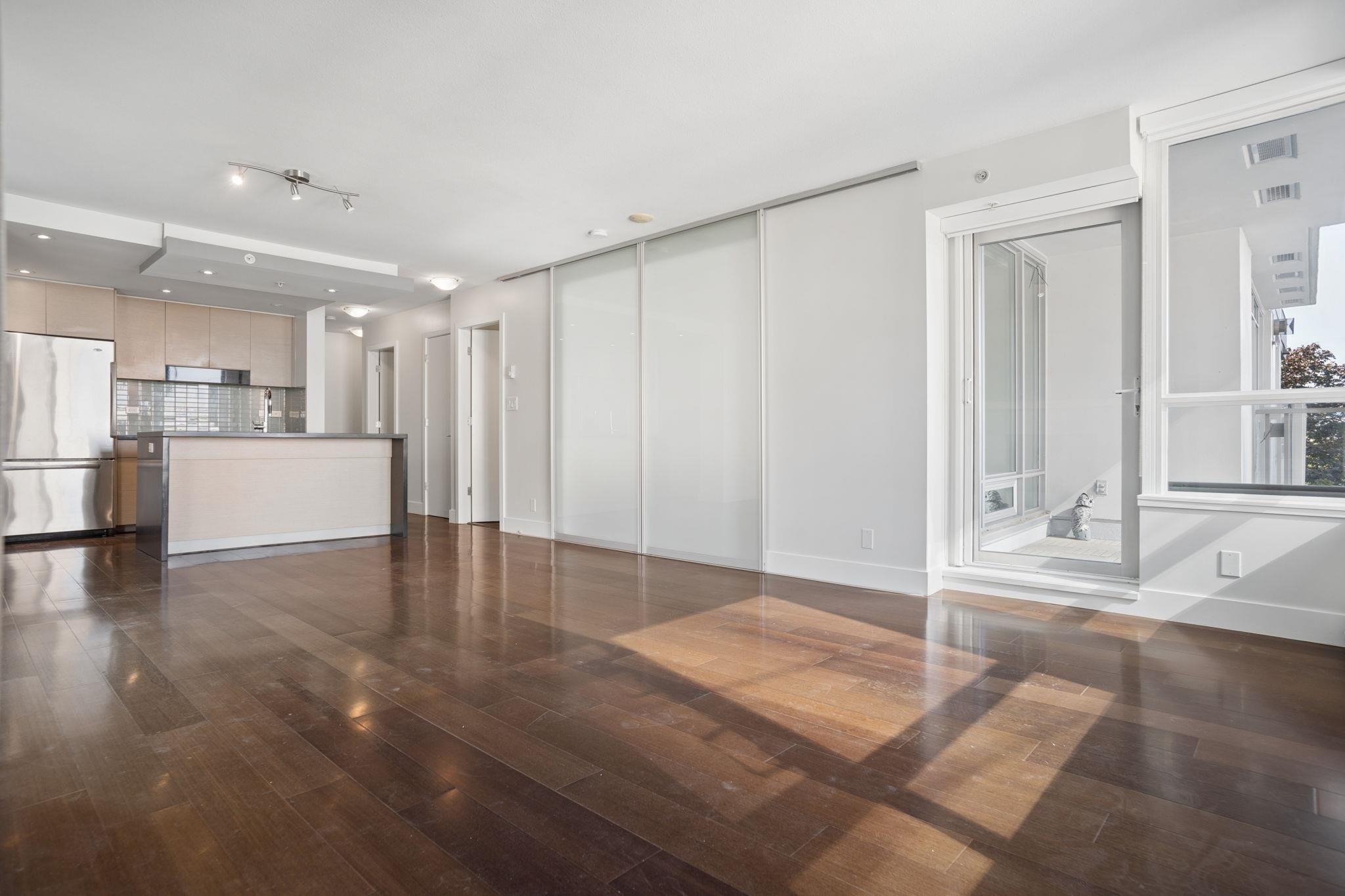 403-1530 8Th Avenue W, Vancouver, BC