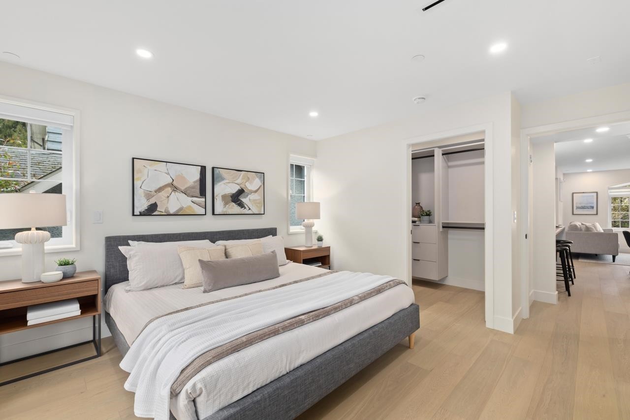2438 49Th Avenue W, Vancouver, BC