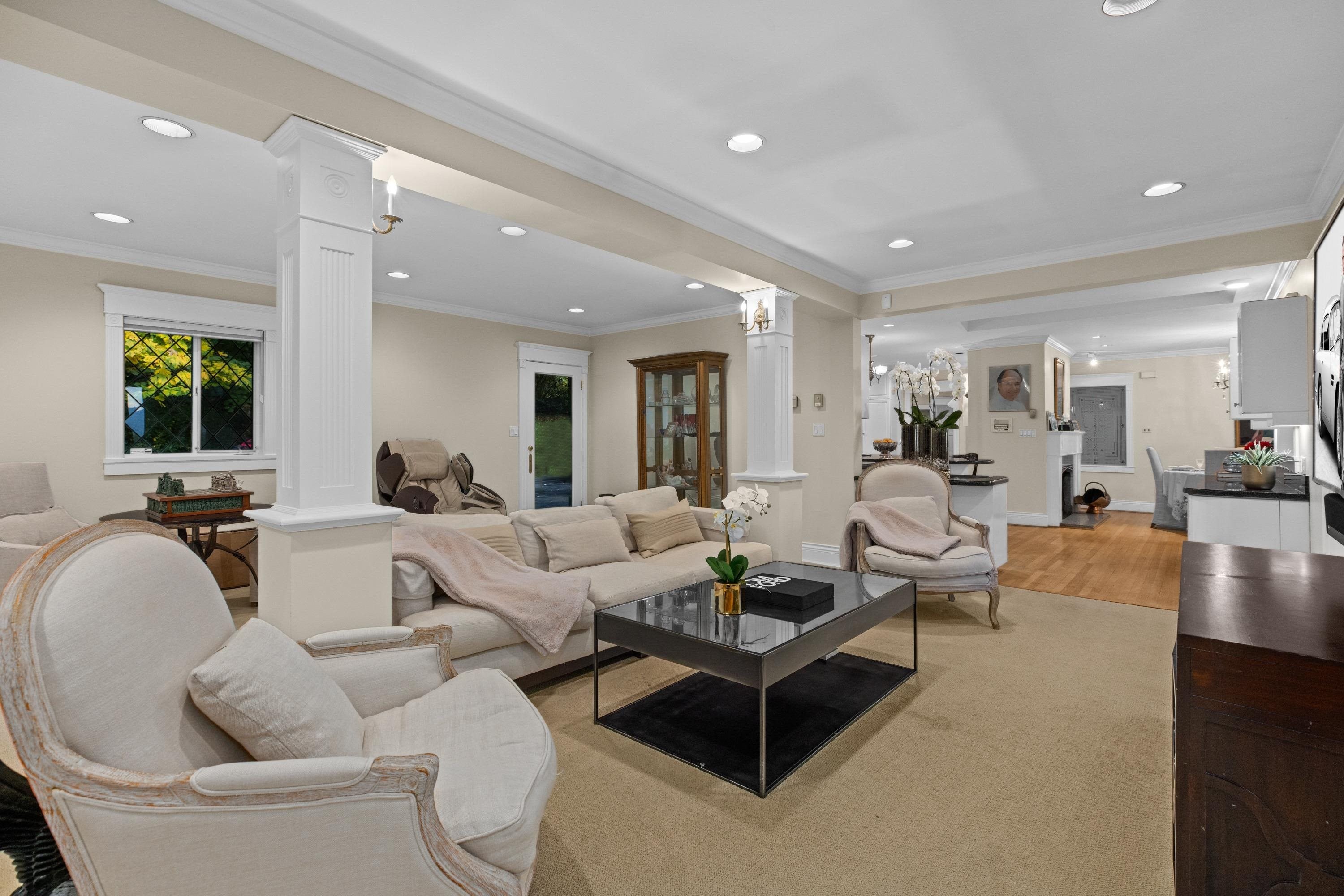 5550 Marine Drive Nw, Vancouver, BC