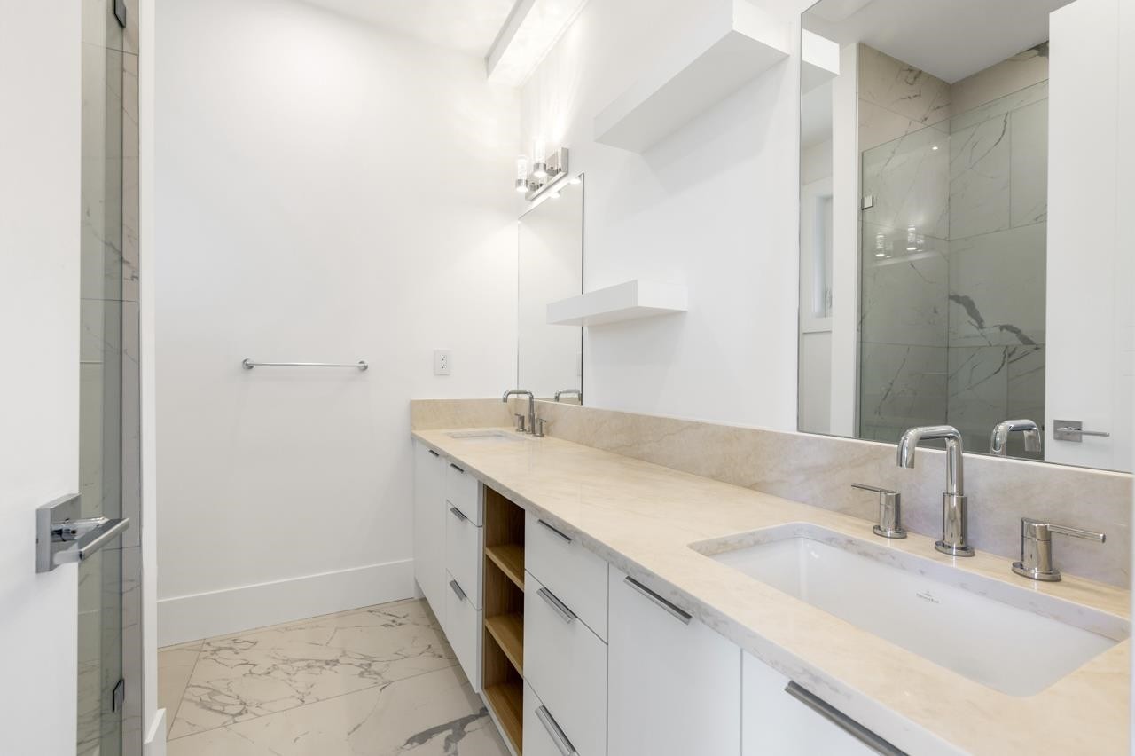 1-6139 Ashworth Avenue, Burnaby, BC