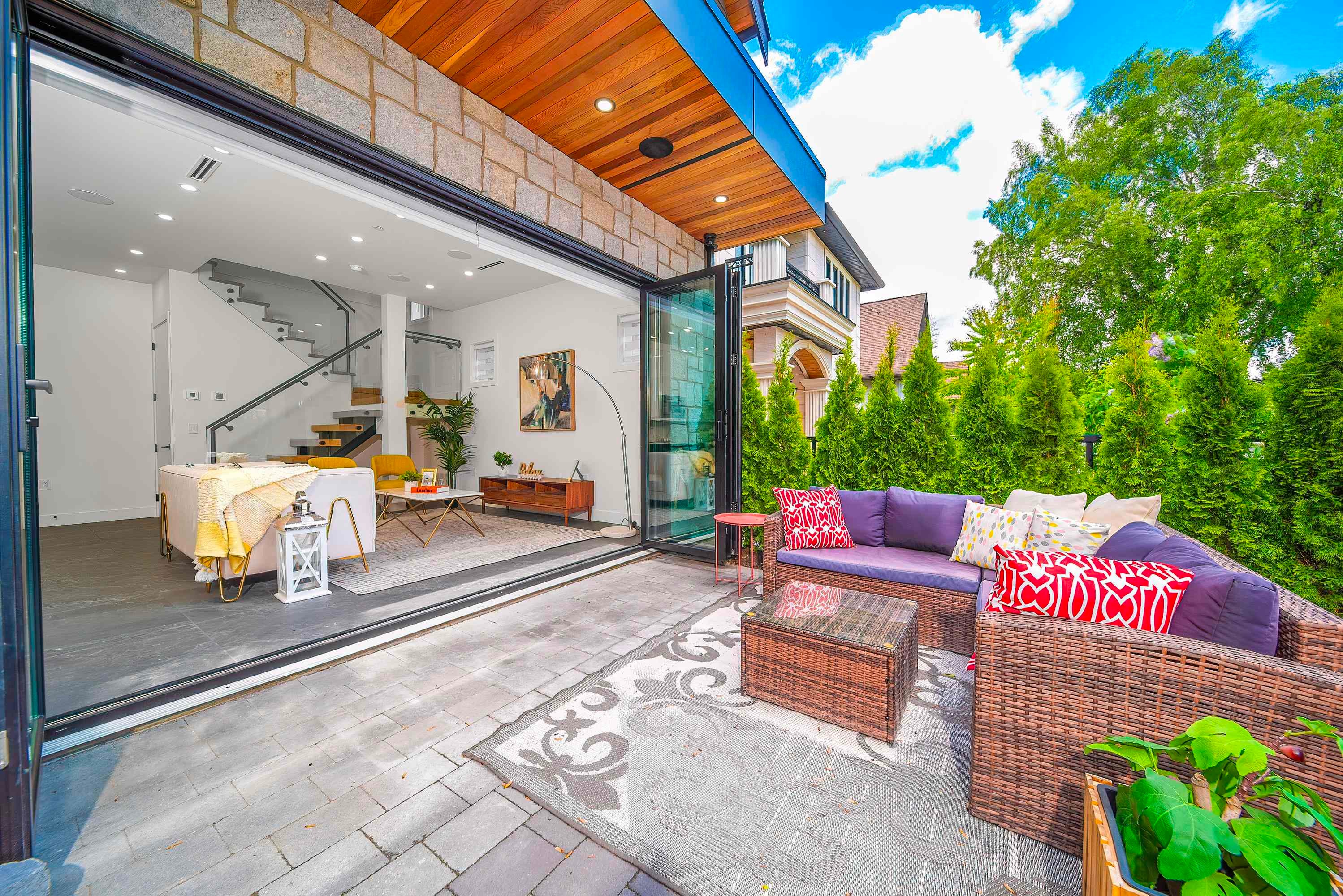 1-2777 27Th Avenue E, Vancouver, BC