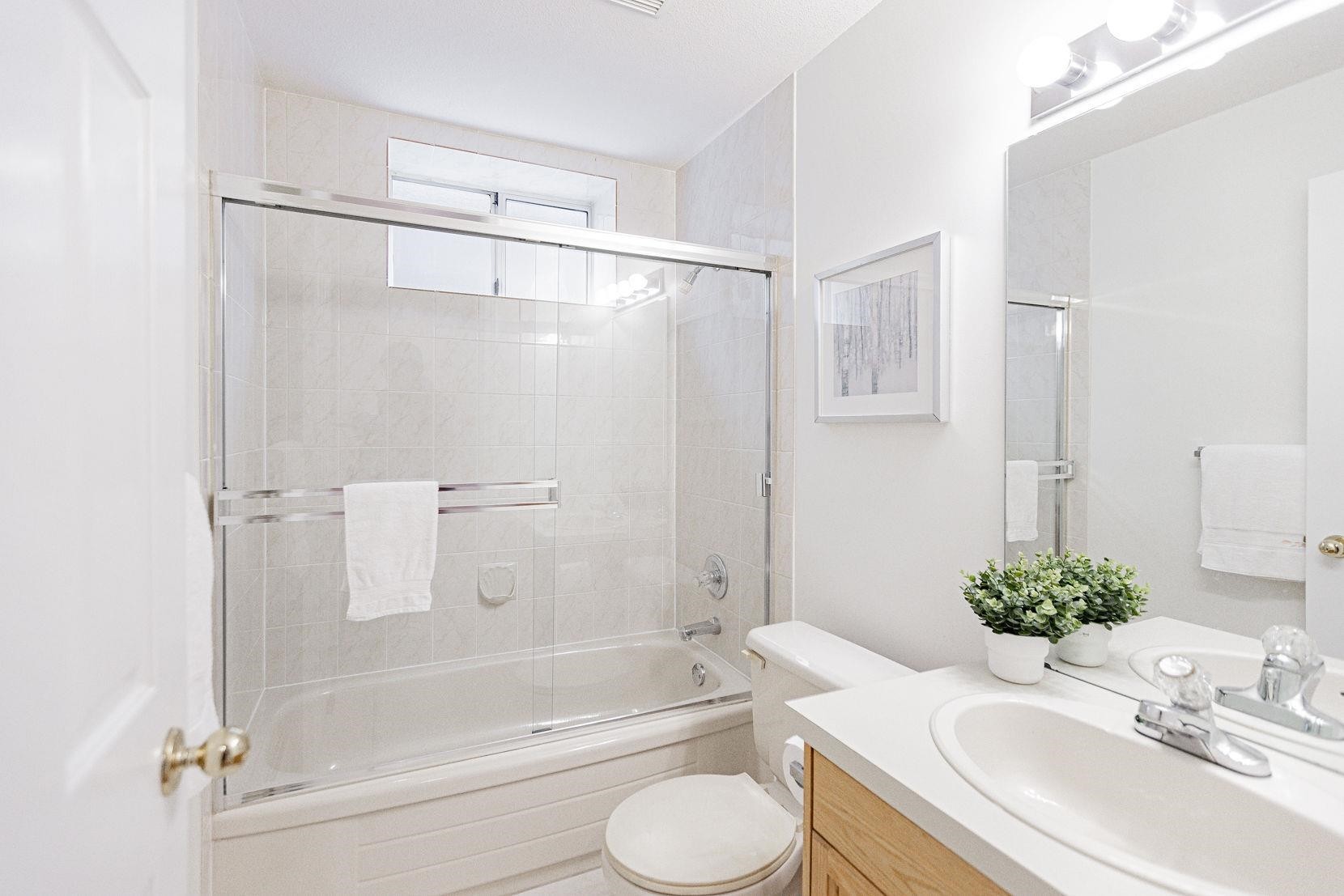7758 Mcgregor Avenue, Burnaby, BC