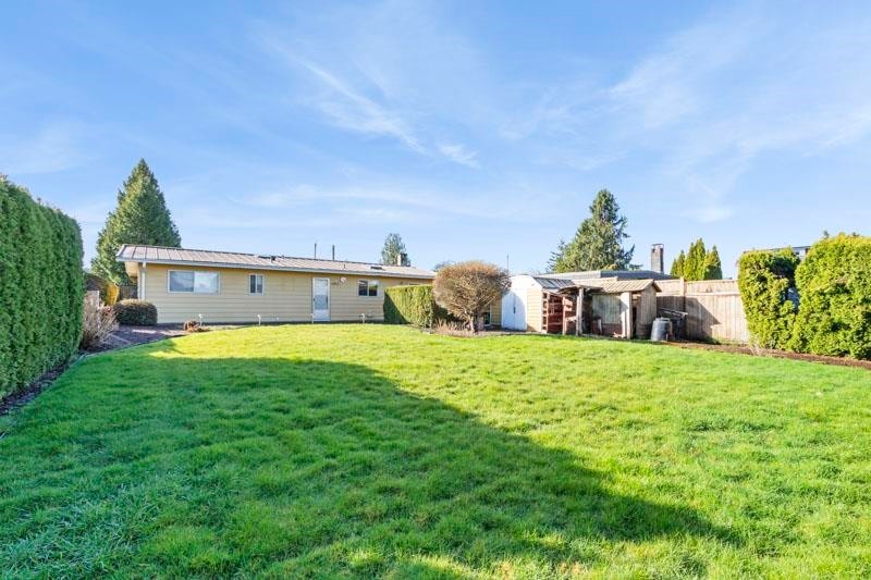 22641 Brown Avenue, Maple Ridge, BC