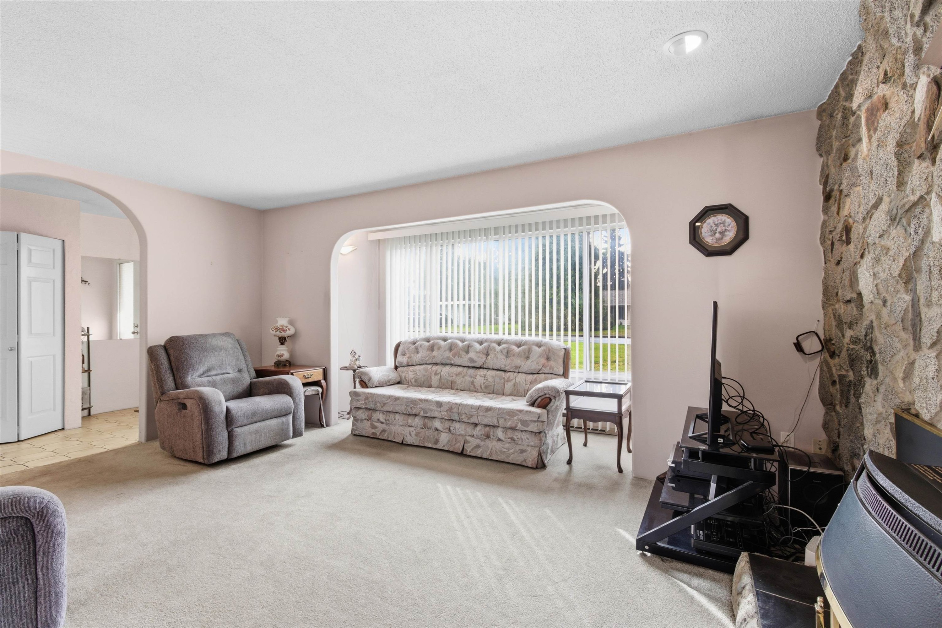 22641 Brown Avenue, Maple Ridge, BC