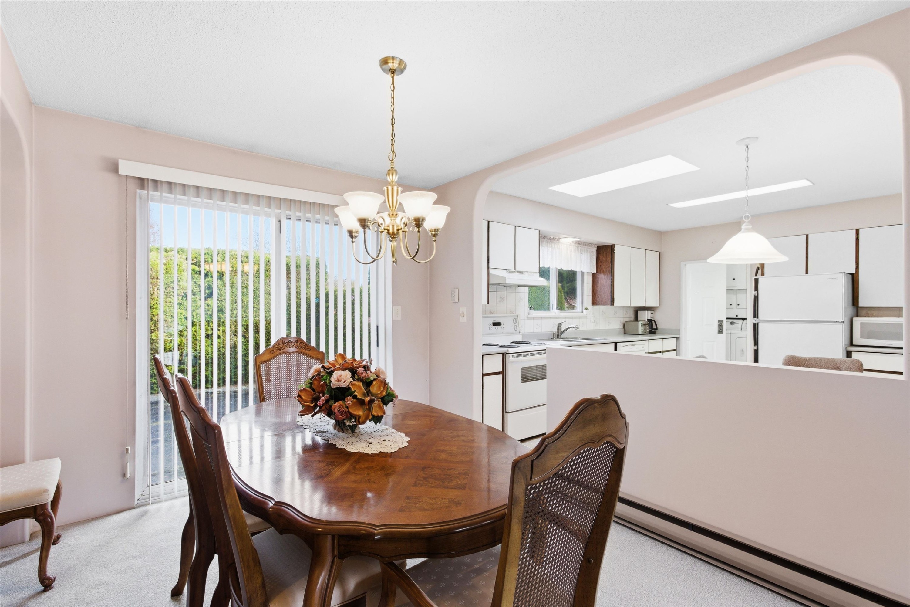 22641 Brown Avenue, Maple Ridge, BC
