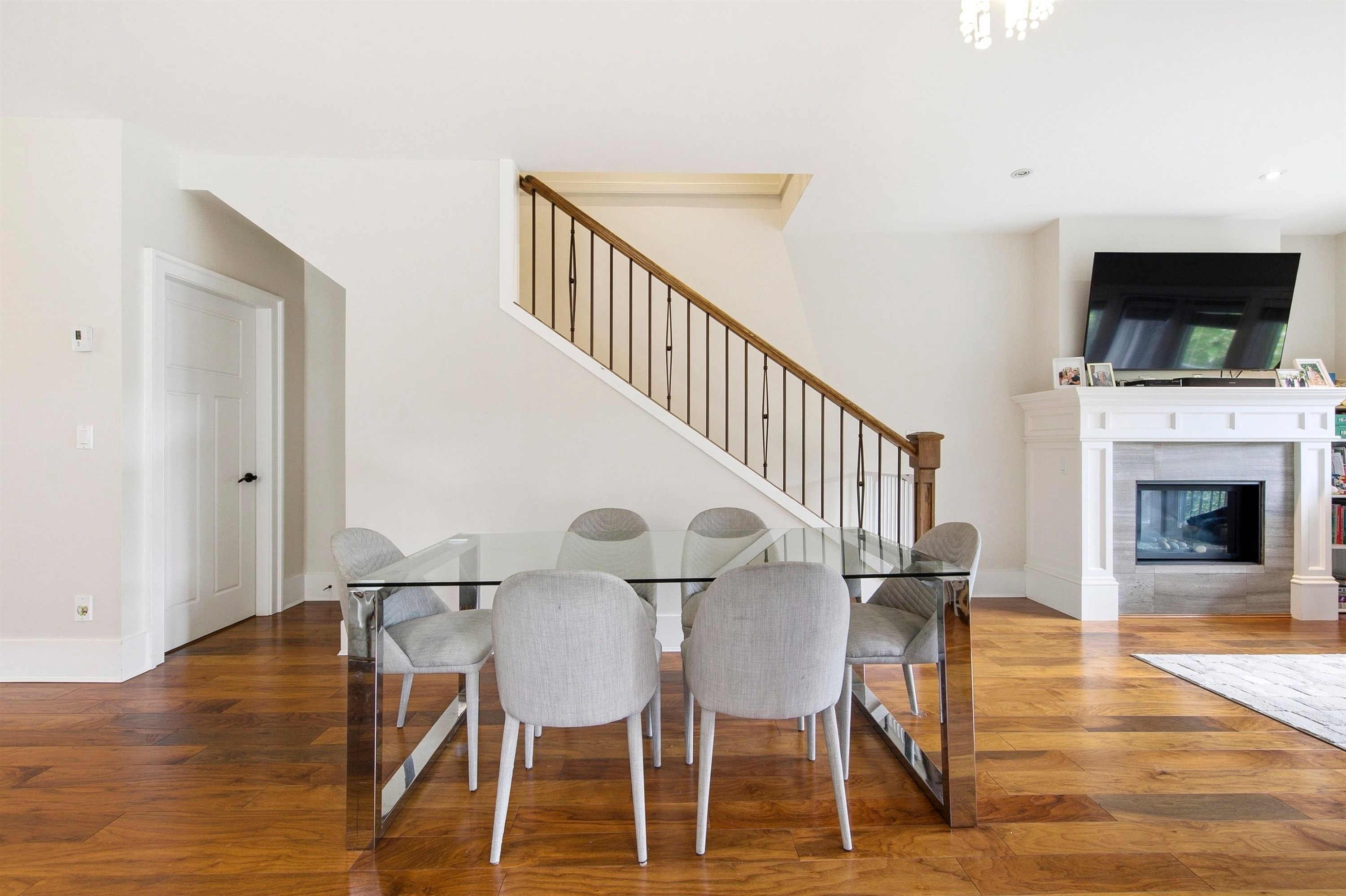 2436 8Th Avenue W, Vancouver, BC