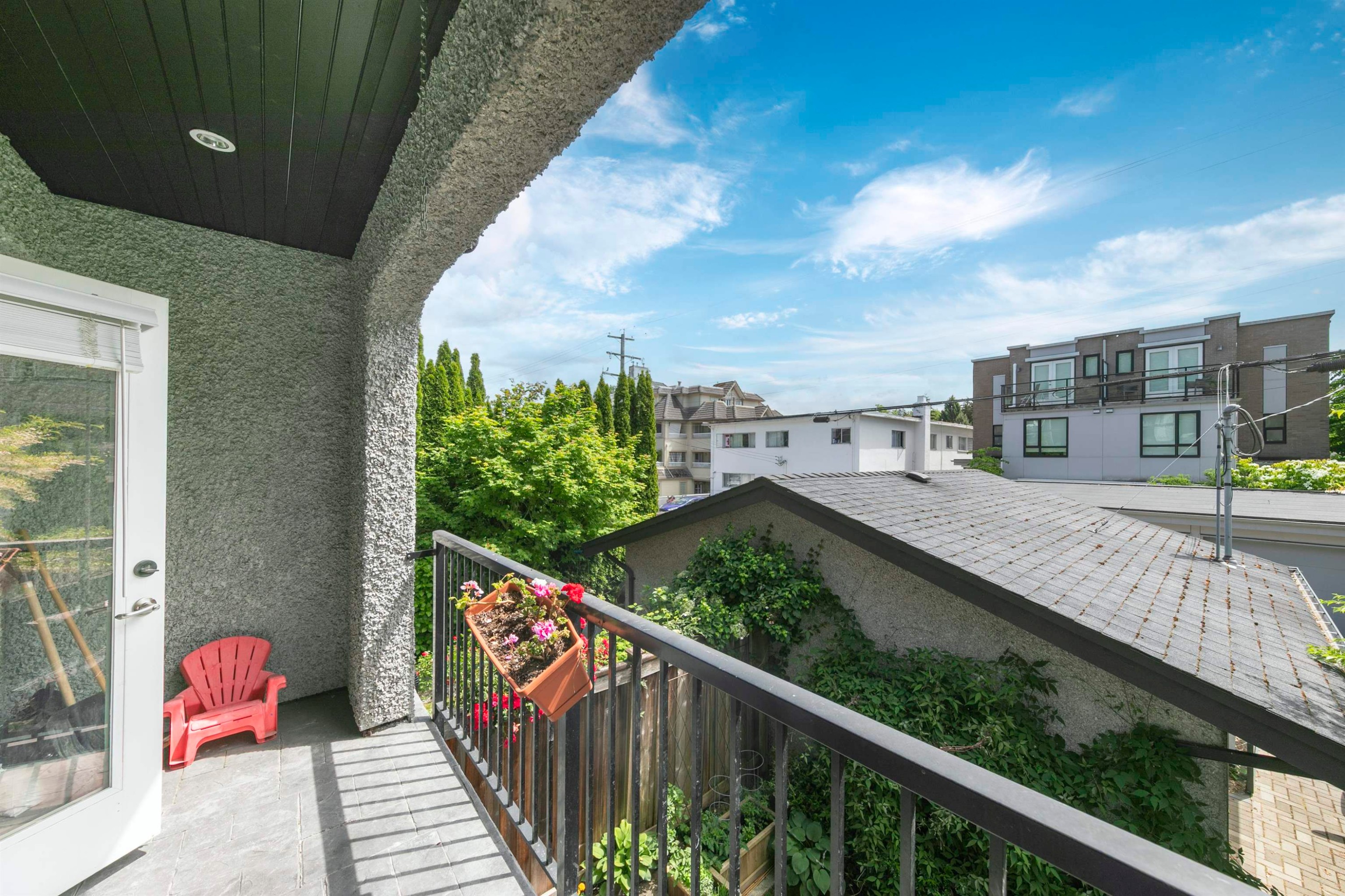 2436 8Th Avenue W, Vancouver, BC