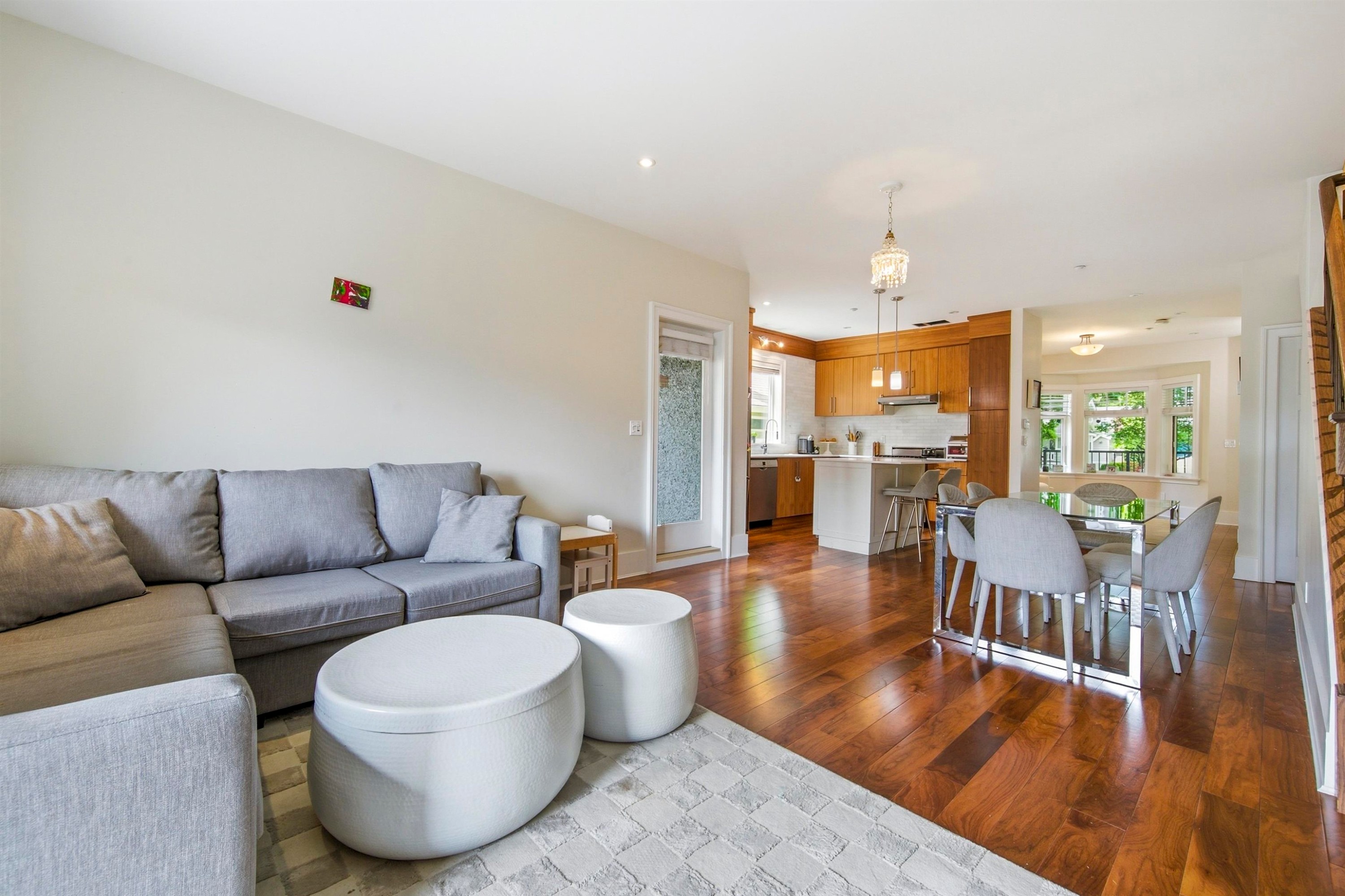 2436 8Th Avenue W, Vancouver, BC