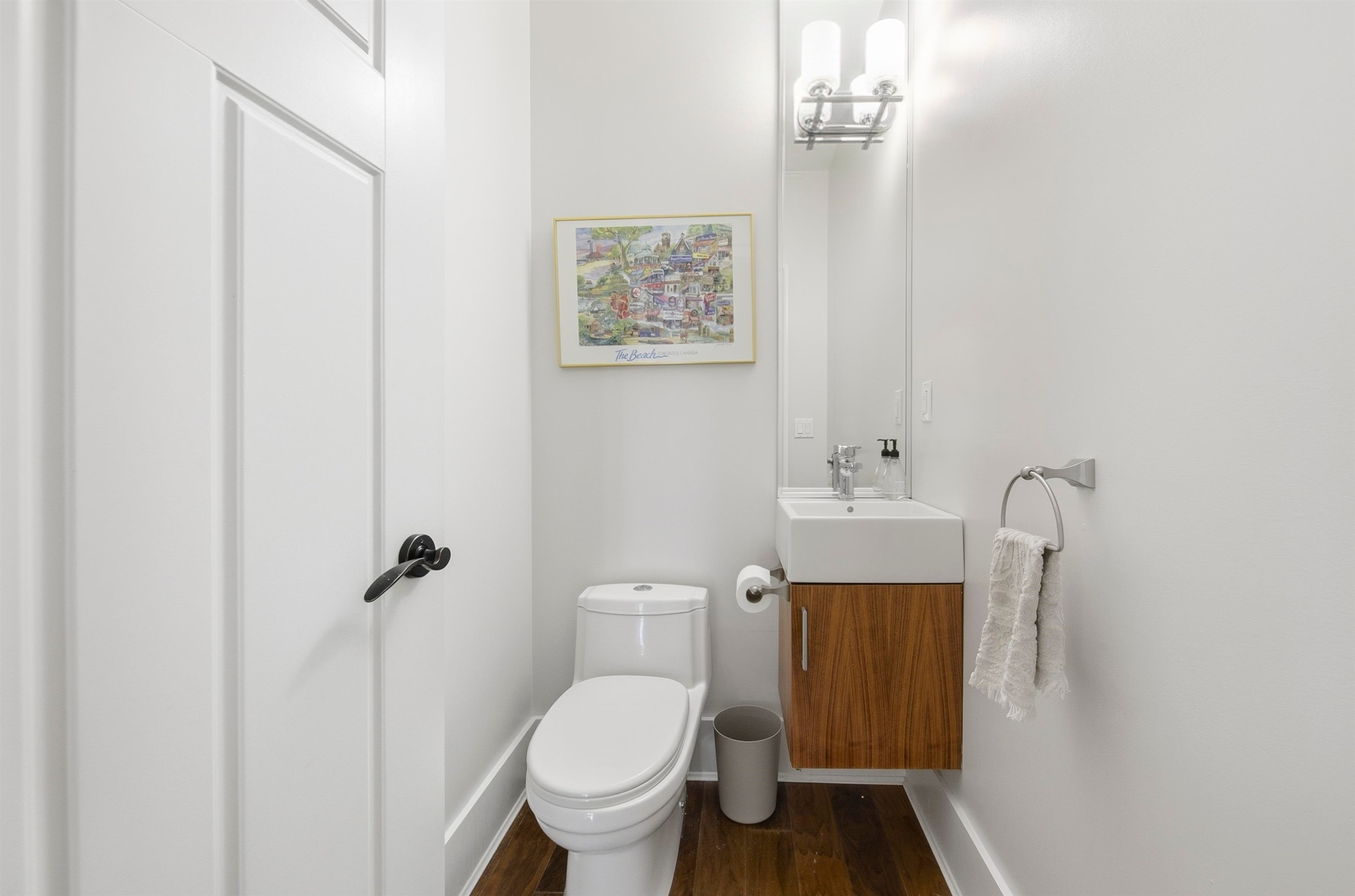 2436 8Th Avenue W, Vancouver, BC