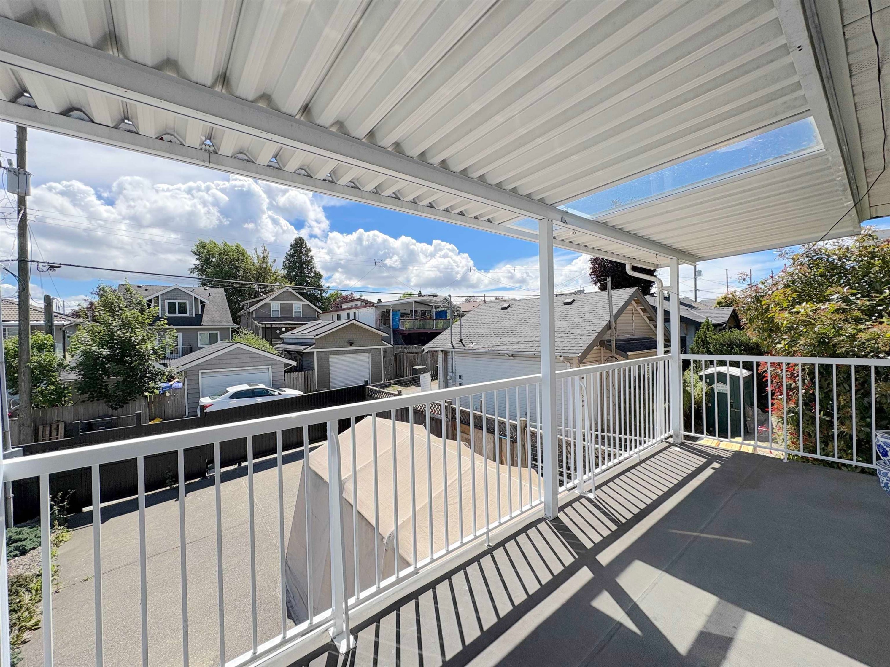4156 Cambridge Street, Burnaby, BC - Outdoor With Exterior
