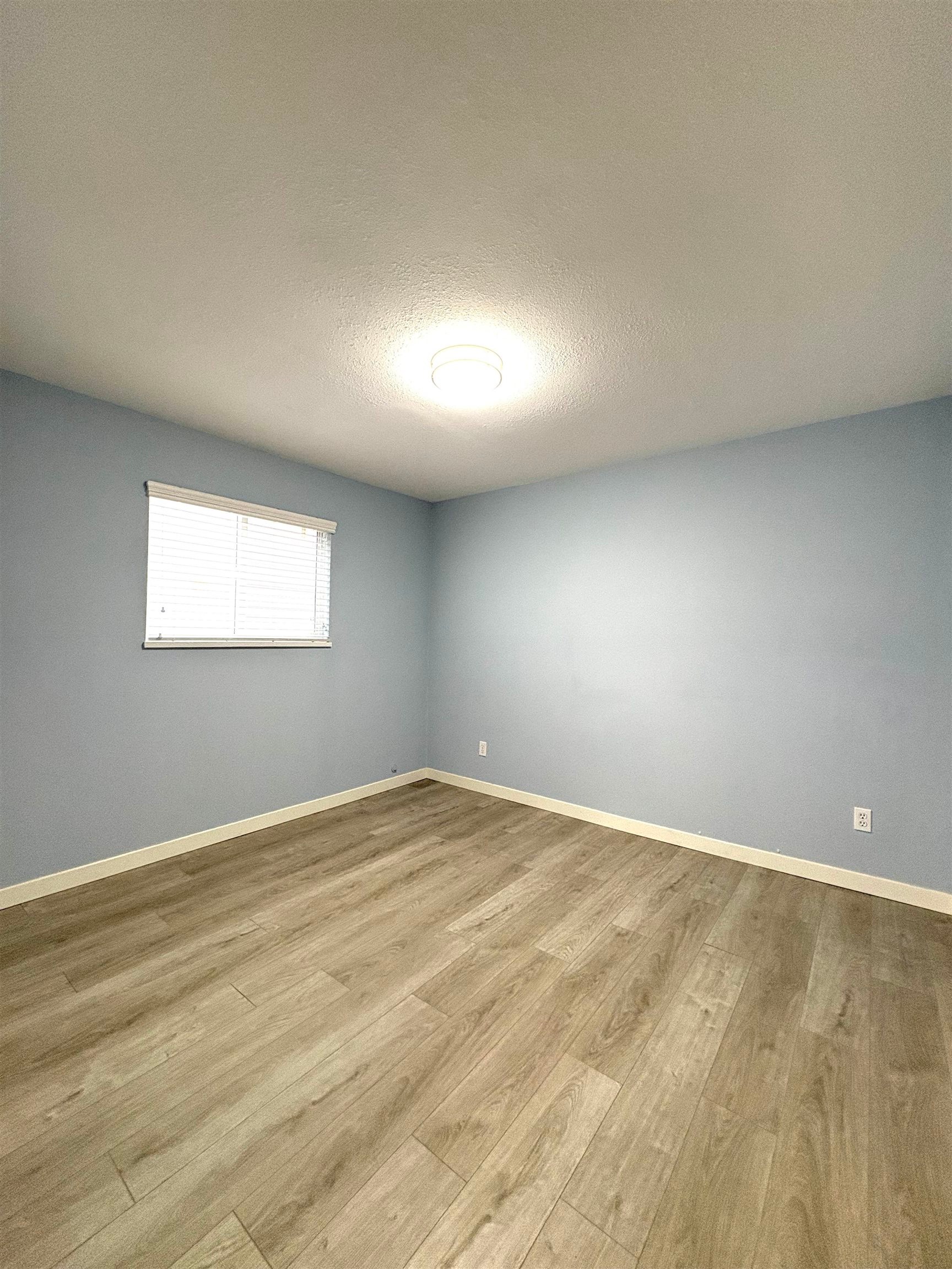 4156 Cambridge Street, Burnaby, BC - Indoor Photo Showing Other Room
