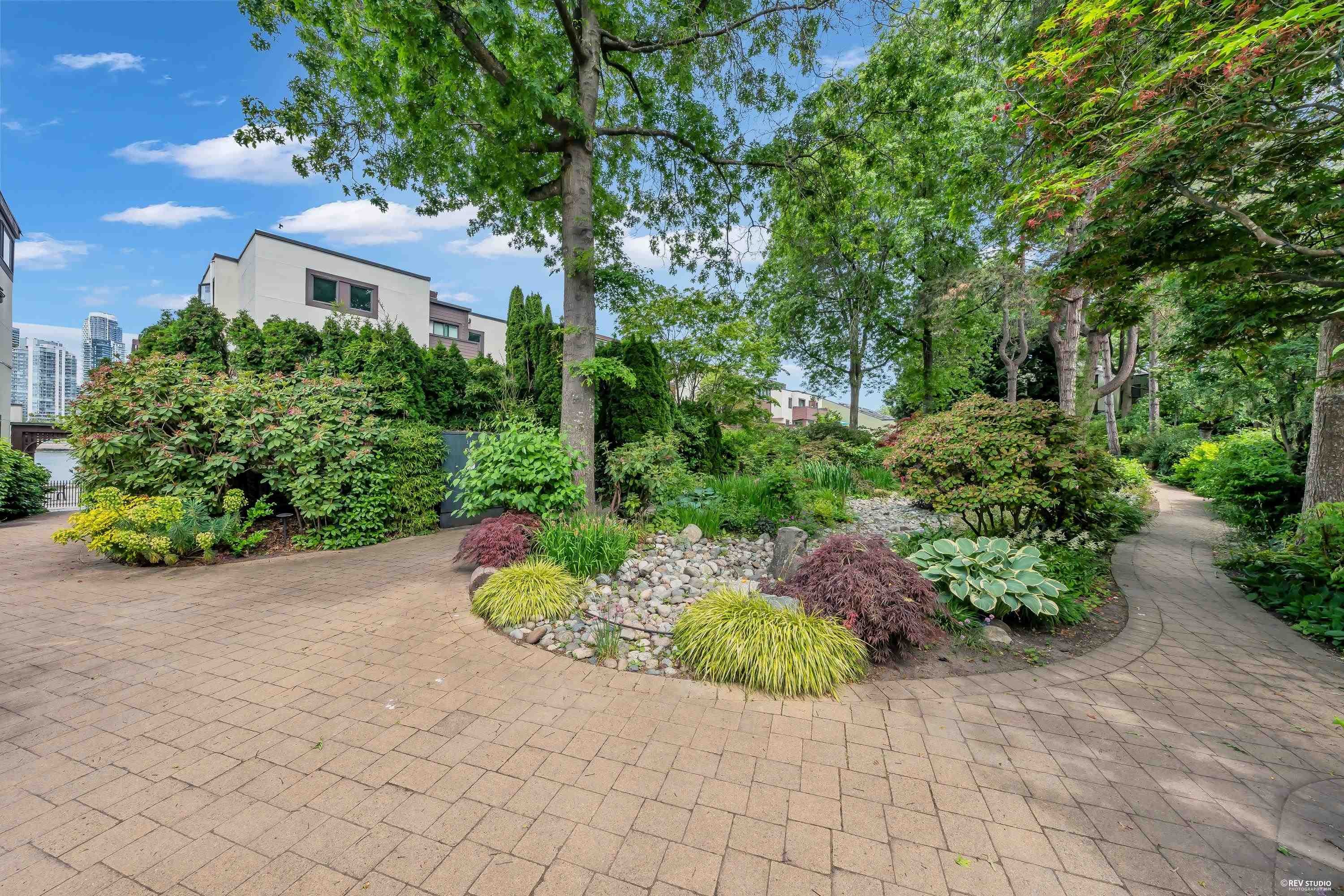 1185 Forge Walk, Vancouver, BC